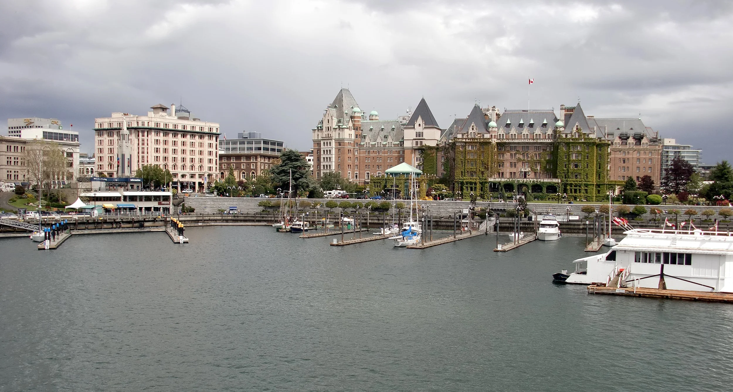 VICTORIA BC.JPG