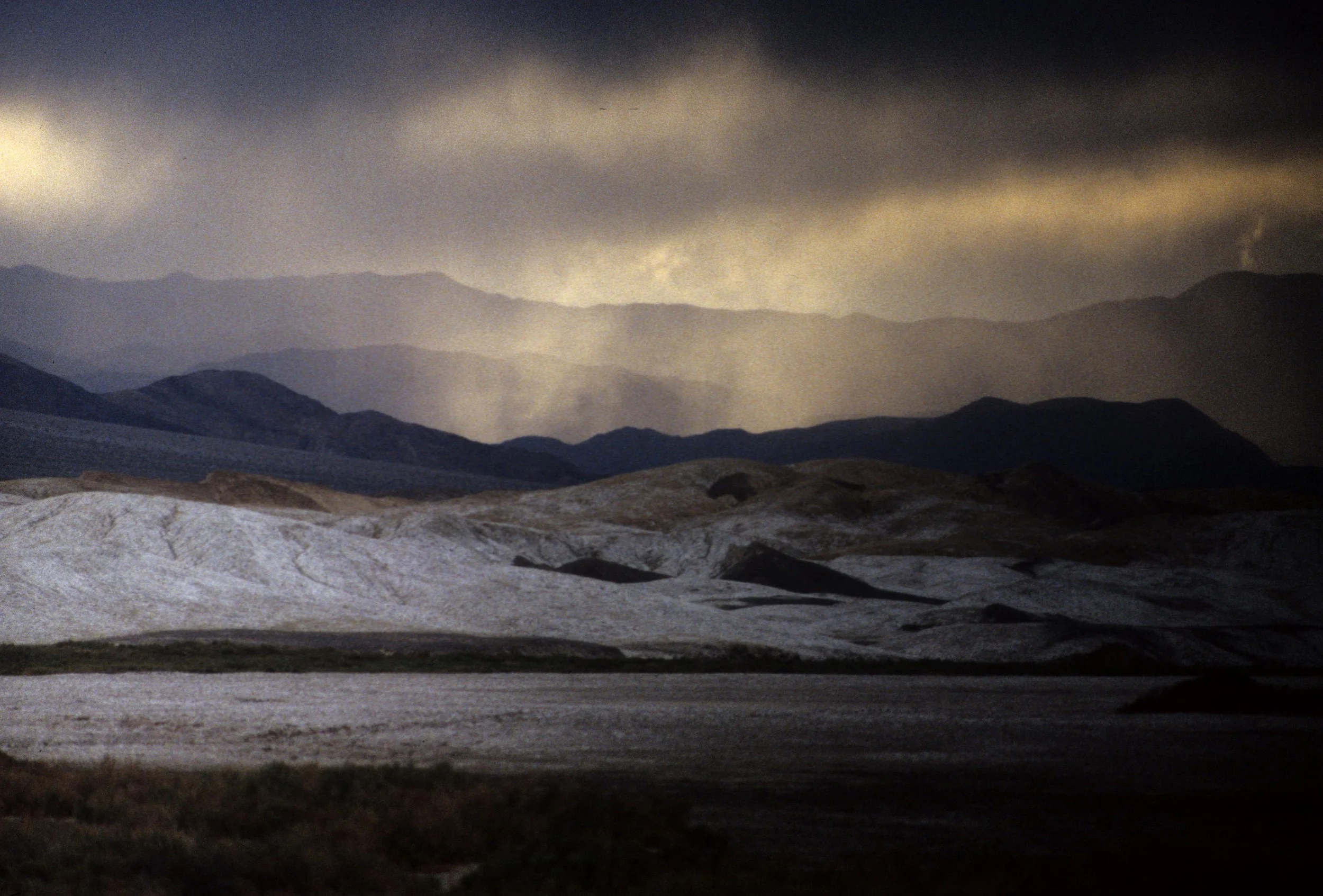 DEATH VALLEY - DUNES VIEWS.jpg
