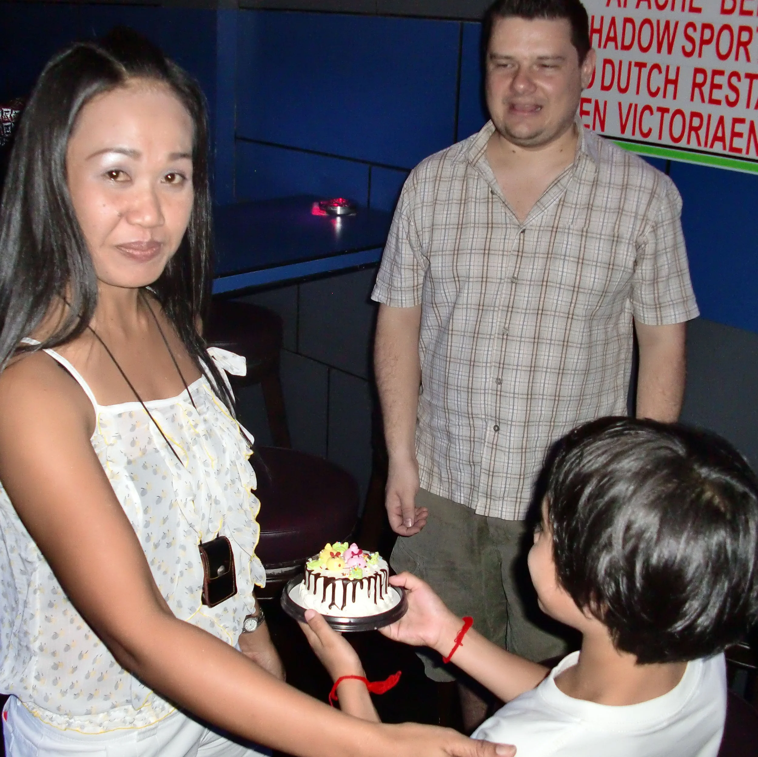 2010 Bangkok Soi Cowboy with Friends and Family (47).JPG