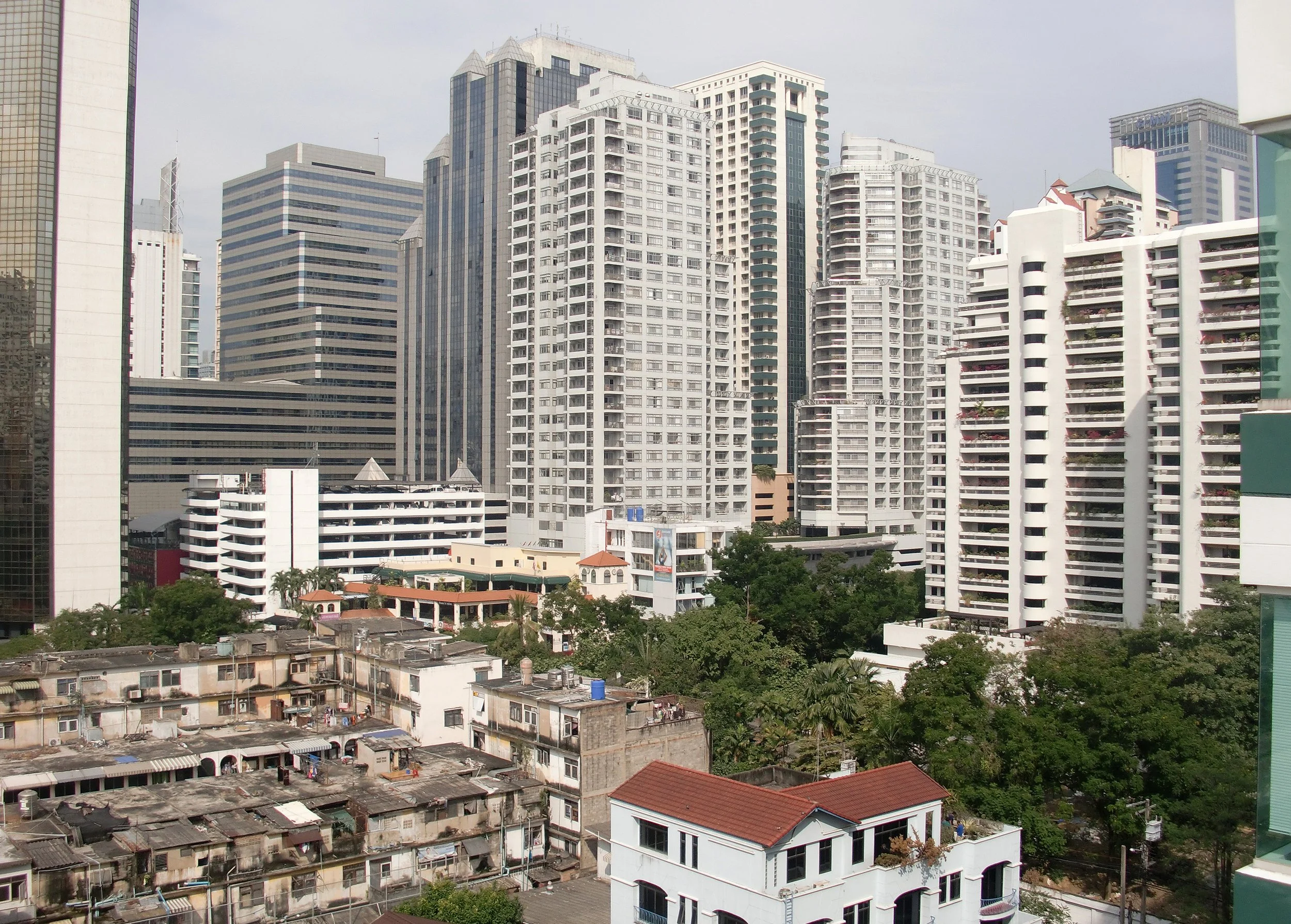 2011 Bangkok New Years Eve at Admiral Premier  (3).JPG