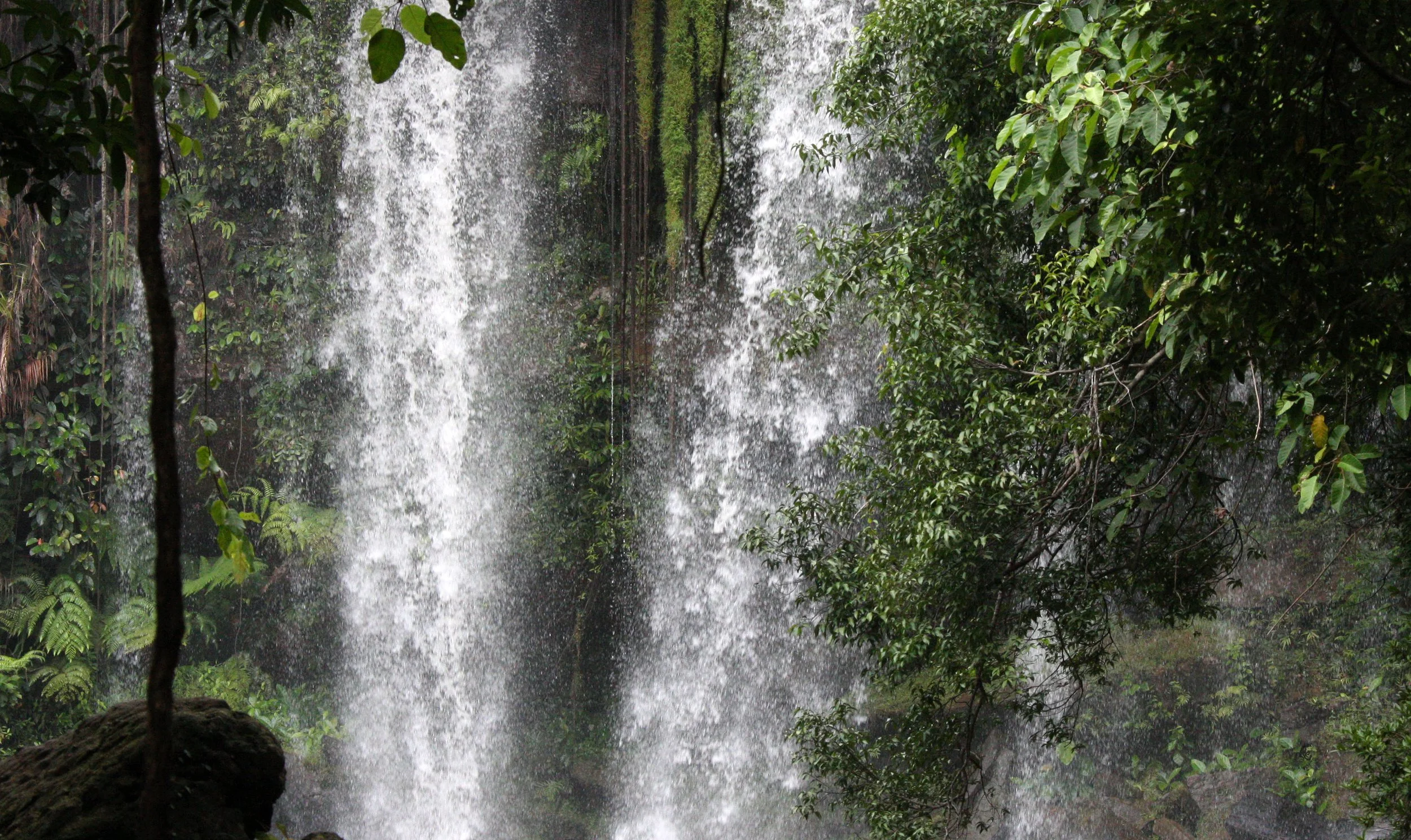 KULEN MOUNTAIN CAMBODIA - 1000 LINGHA RIVER (61).JPG