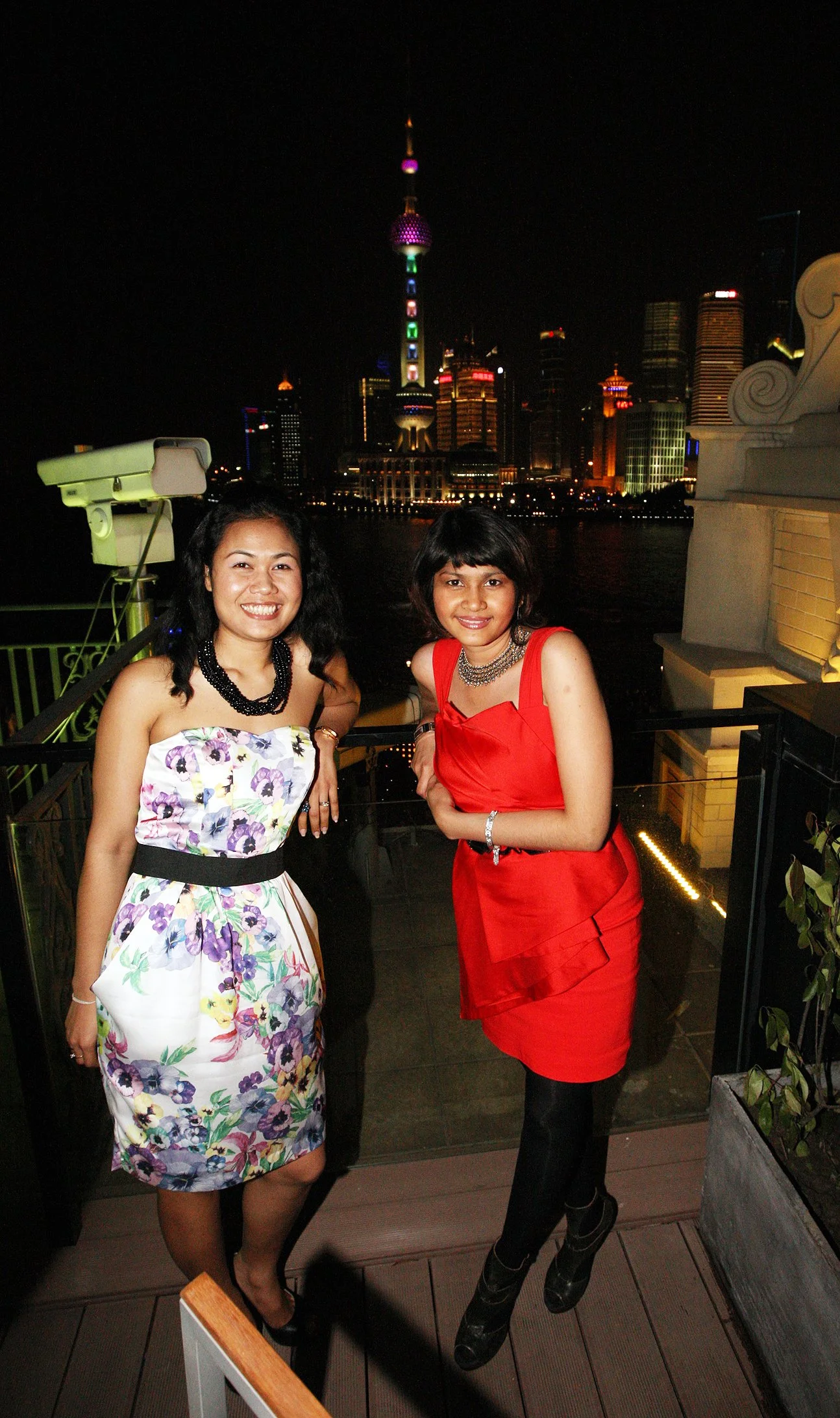 2011-4-29 NIGHT AT SHOOK AT 19 BUND SHANGHAI (162).JPG