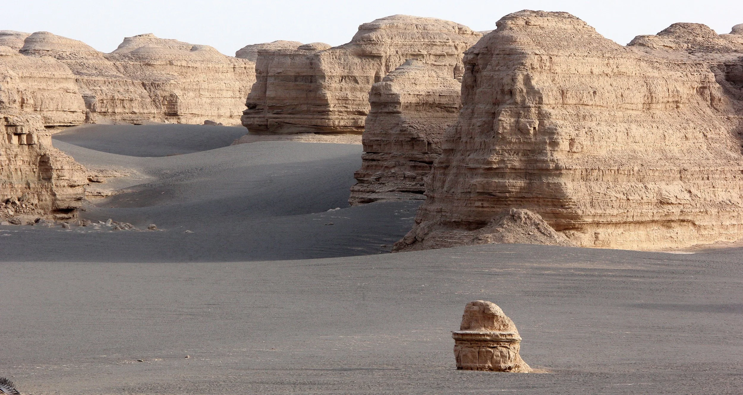 YADAN NATIONAL GEOLOGICAL RESERVE - GANSU CHINA (56).JPG
