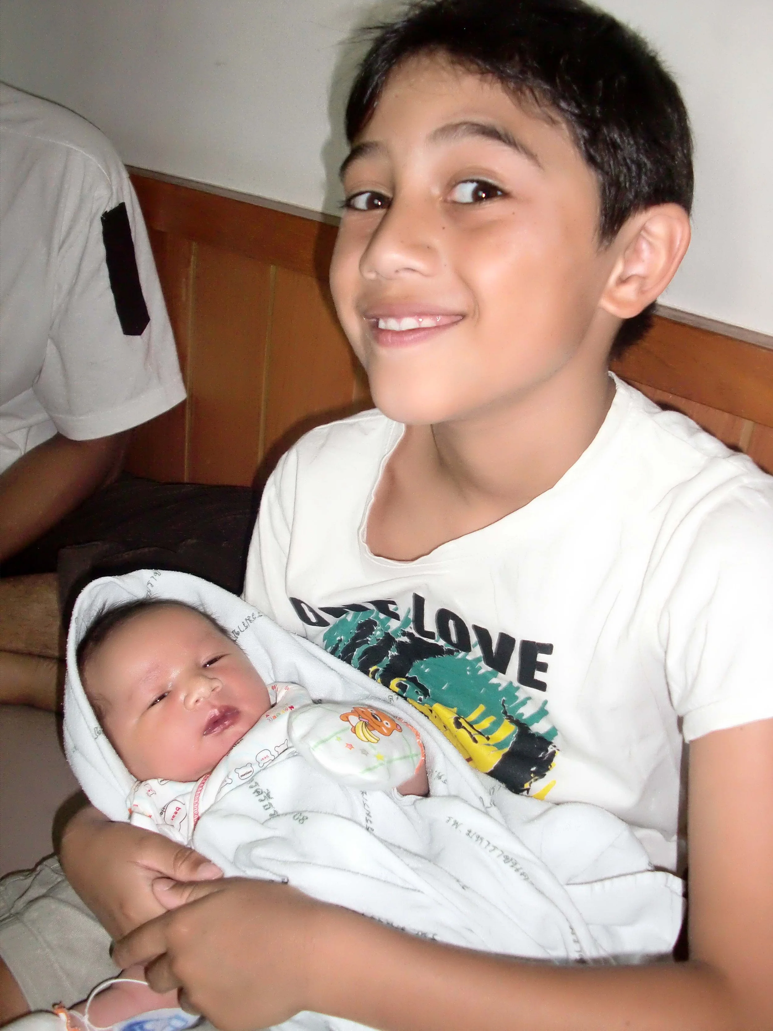 2011 Nakhonsithammarat Kak's Kid's Birth (6).JPG