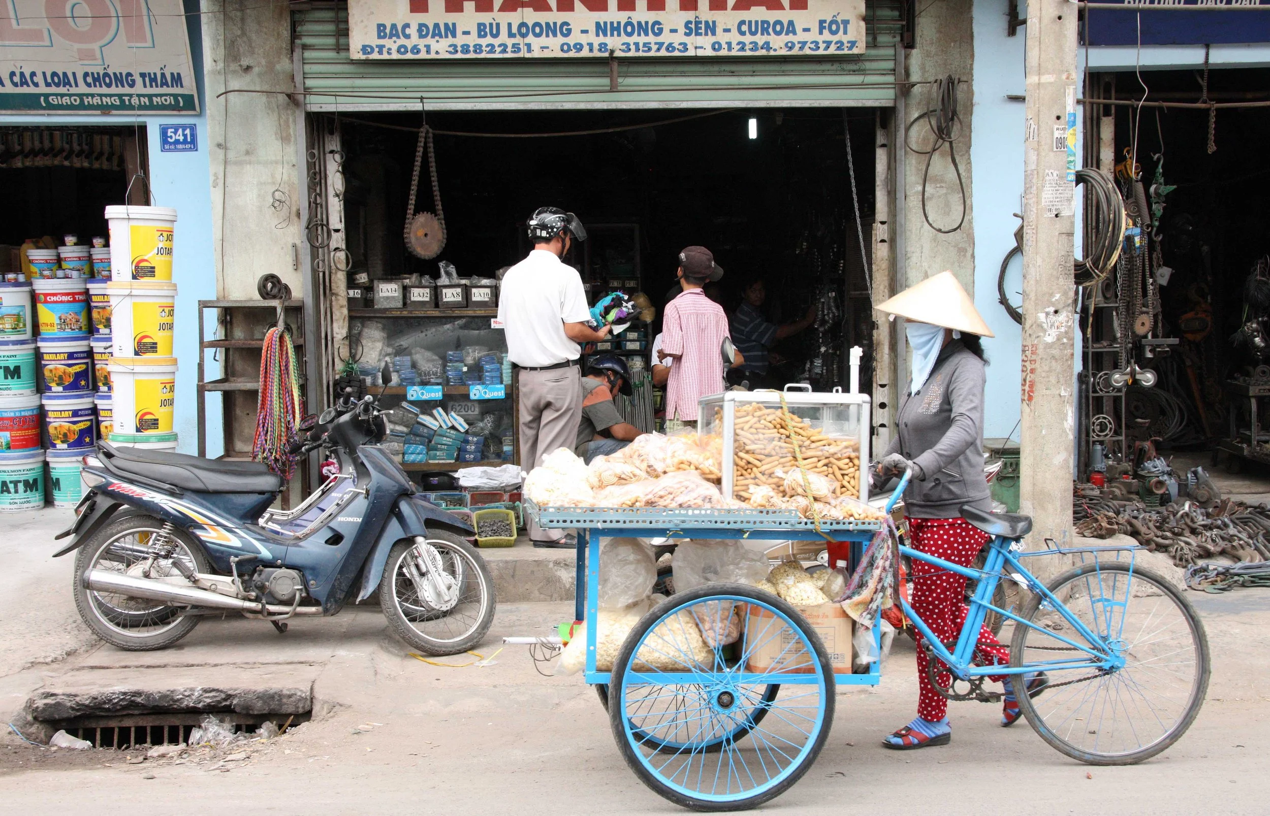 SAIGON - OUTSKIRTS - BIEN HOA (6).JPG
