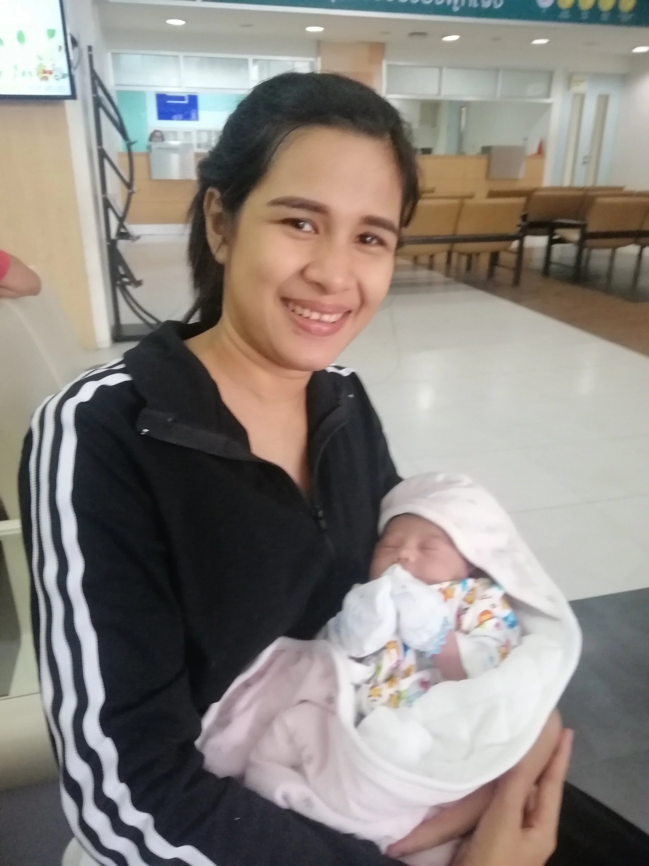 2019-2020 Misc Pictures from Other People - Family, Kanchanaburi, Lanta, Liana and more (23).jpg