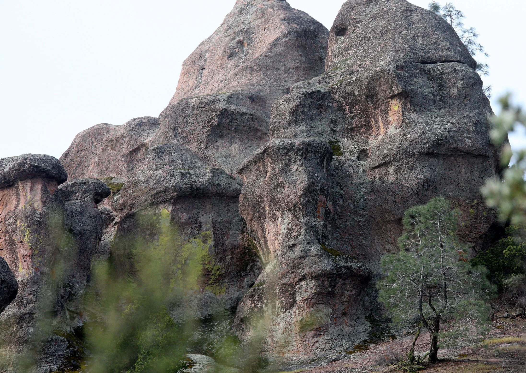 PINNACLES NATIONAL MONUMENT CALIFORNIA - VIEWS OF THE REGION (19).JPG