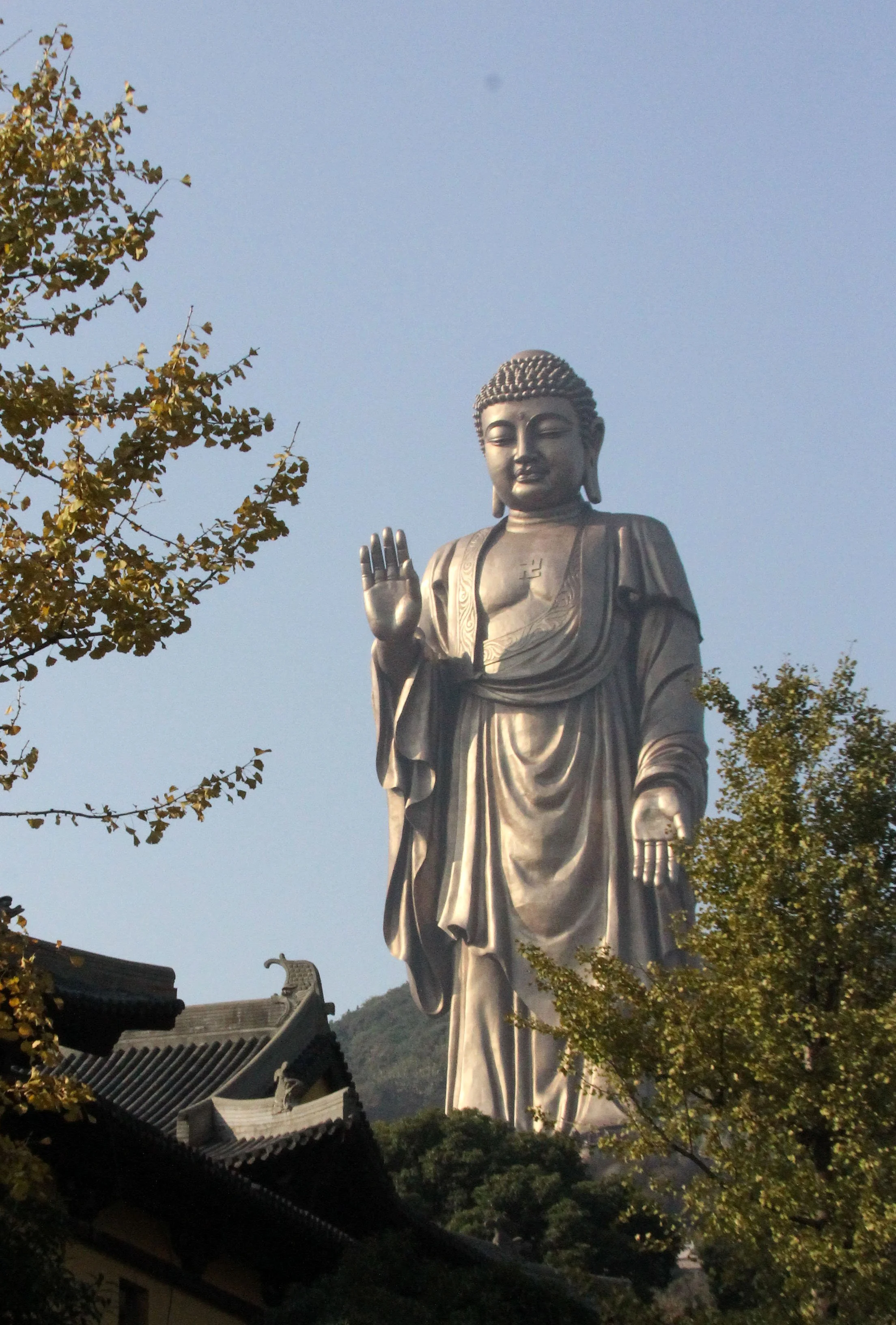 LING SHAN - WUXI CHINA (73).JPG
