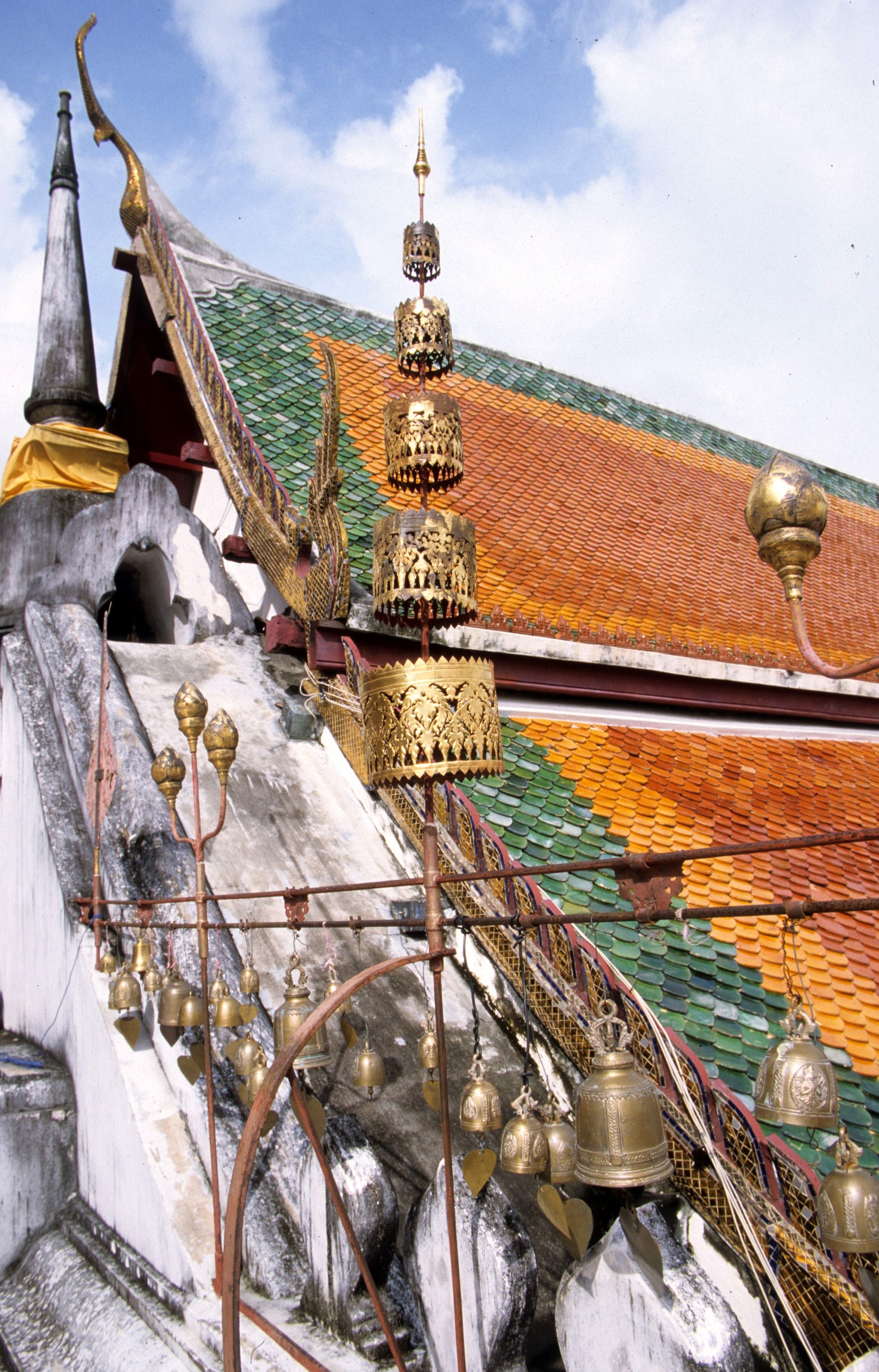 NAKHON - PRA MAHATAT WAT X.jpg