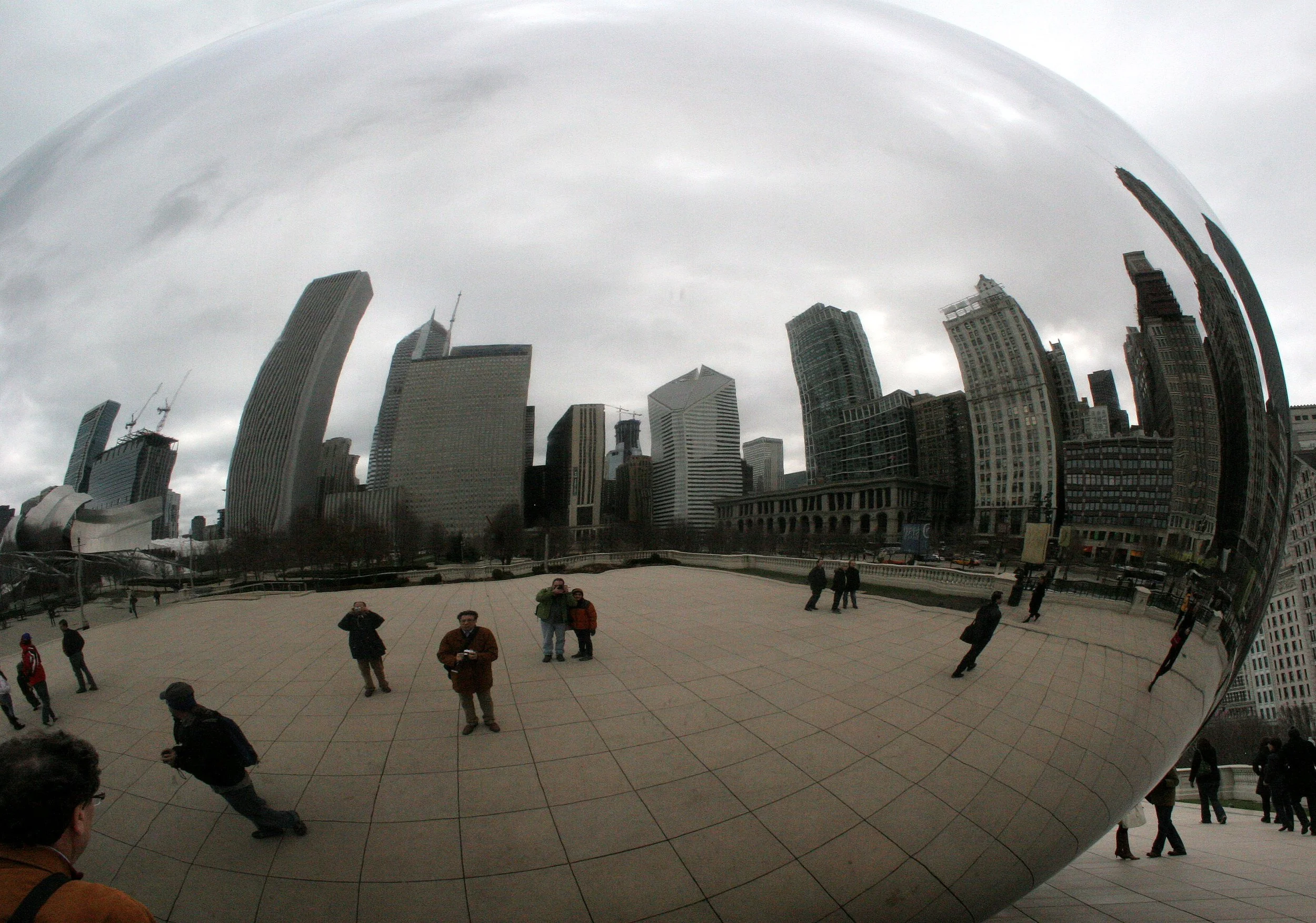 2008-4-1 CHICAGO SPRING TRIP - MELINIUM PARK (22).JPG