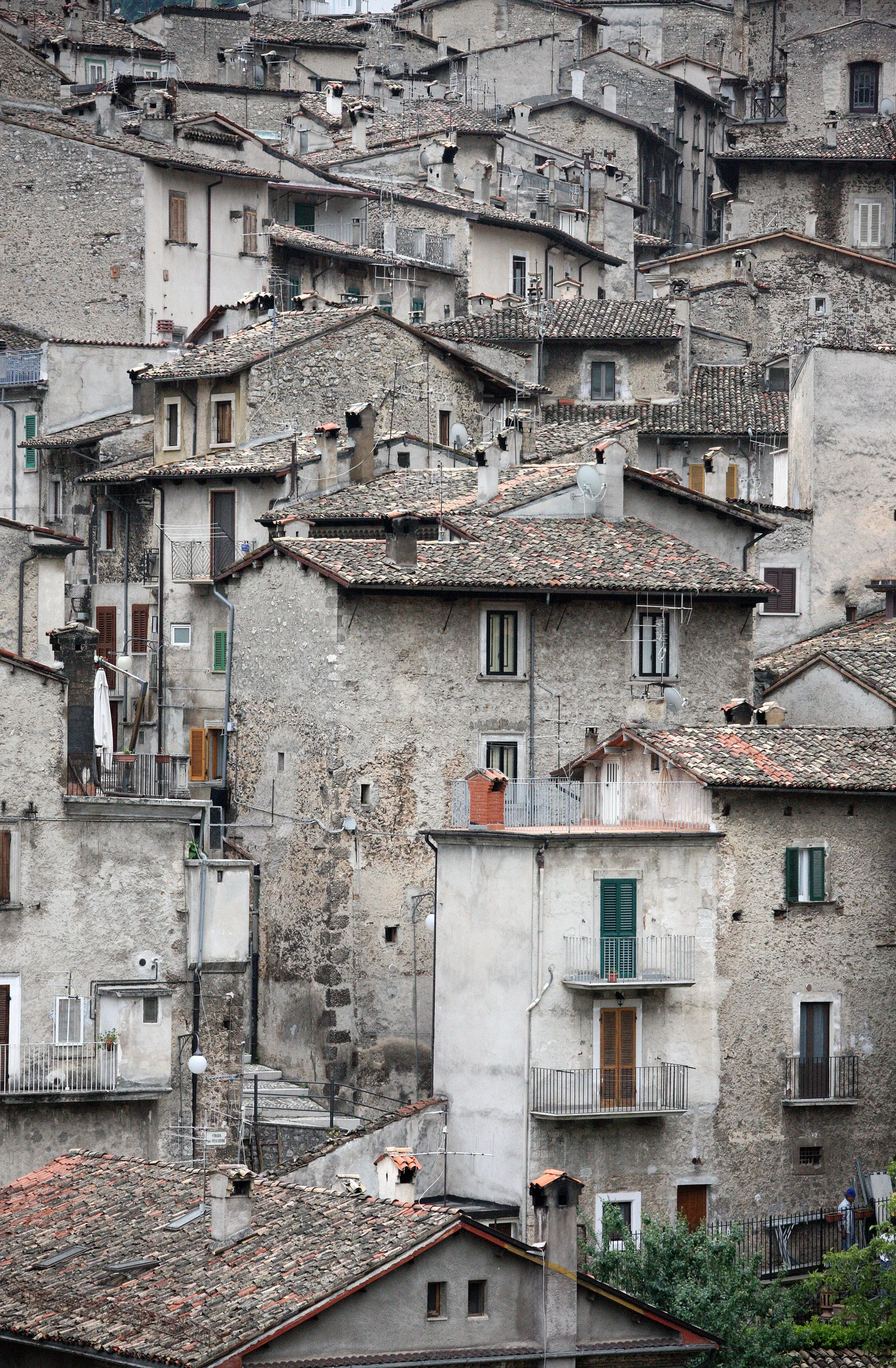 SCANNO ITALY - SUMMER 2013 (13).JPG