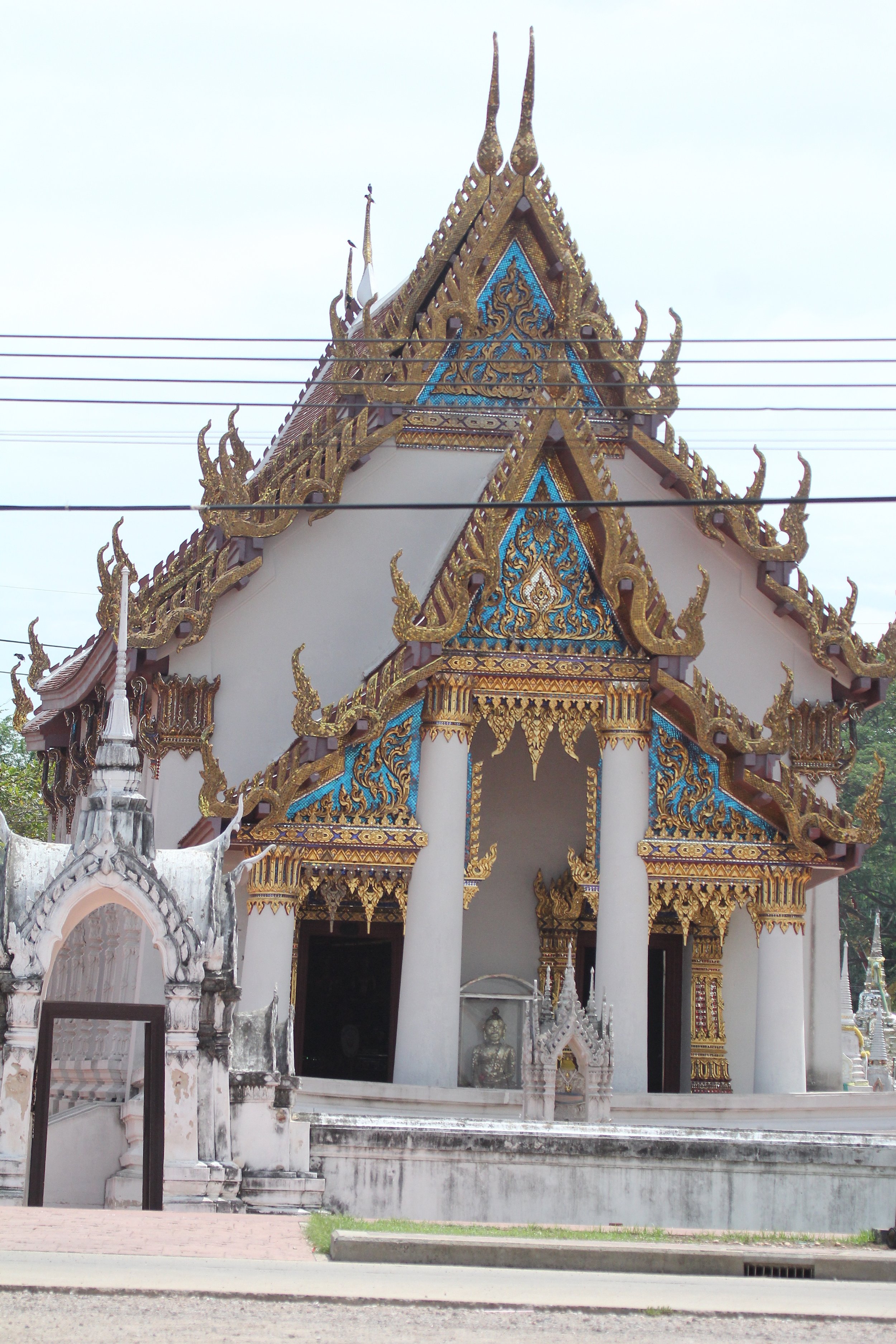 2020 Petchaburi Day Trip to Drop Off Pea & Pete (240).JPG