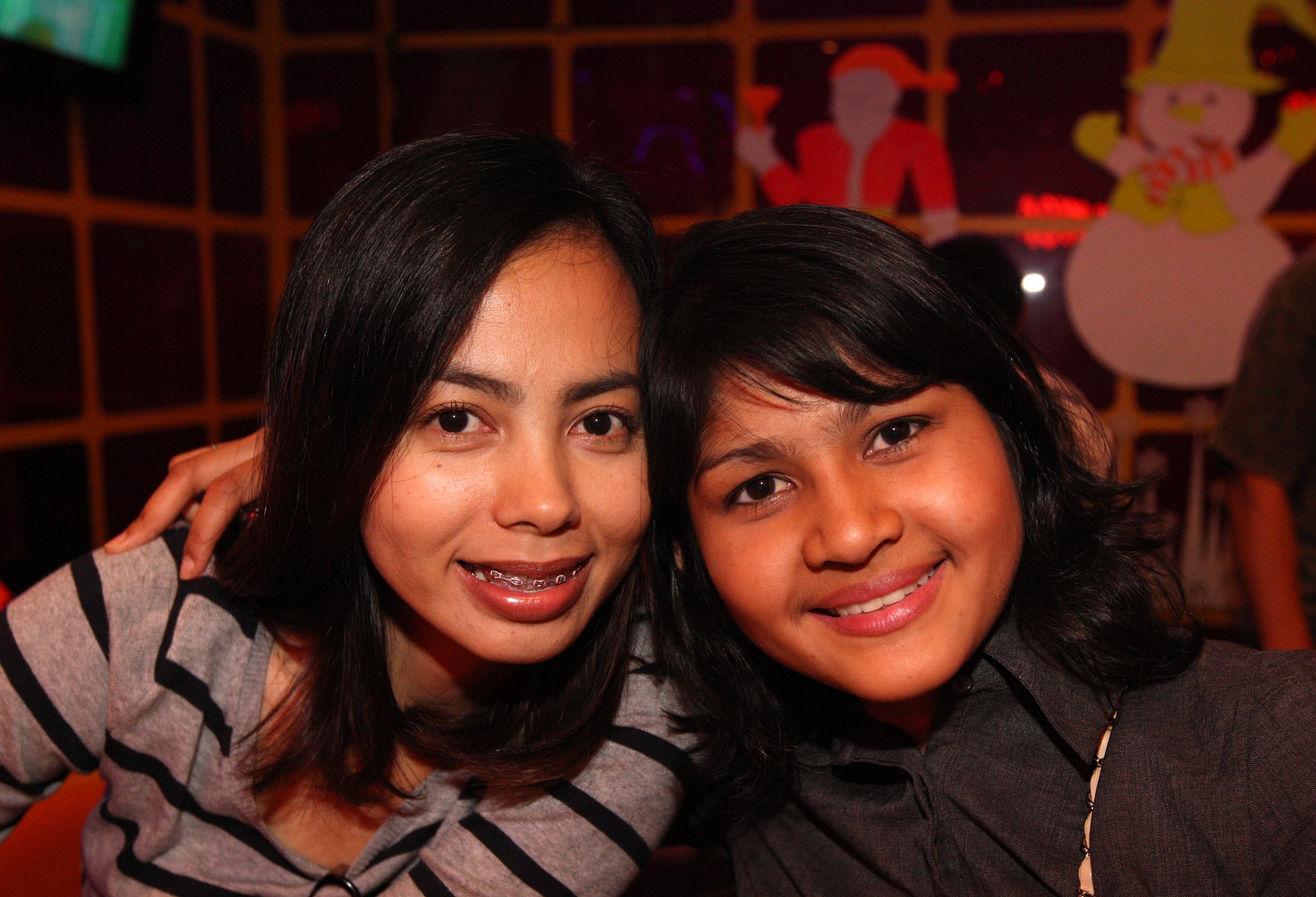 2012 Bangkok New Year's Eve on Soi Cowboy (41).JPG