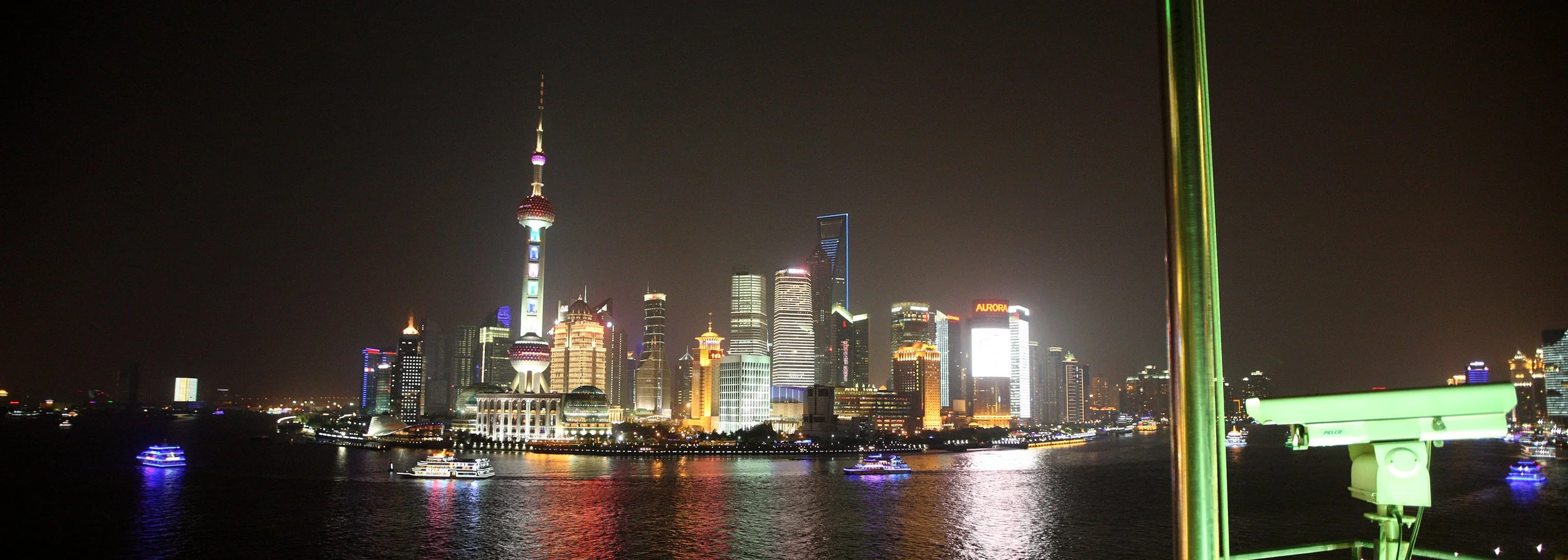 2011-4-29 NIGHT AT SHOOK AT 19 BUND SHANGHAI (184).JPG