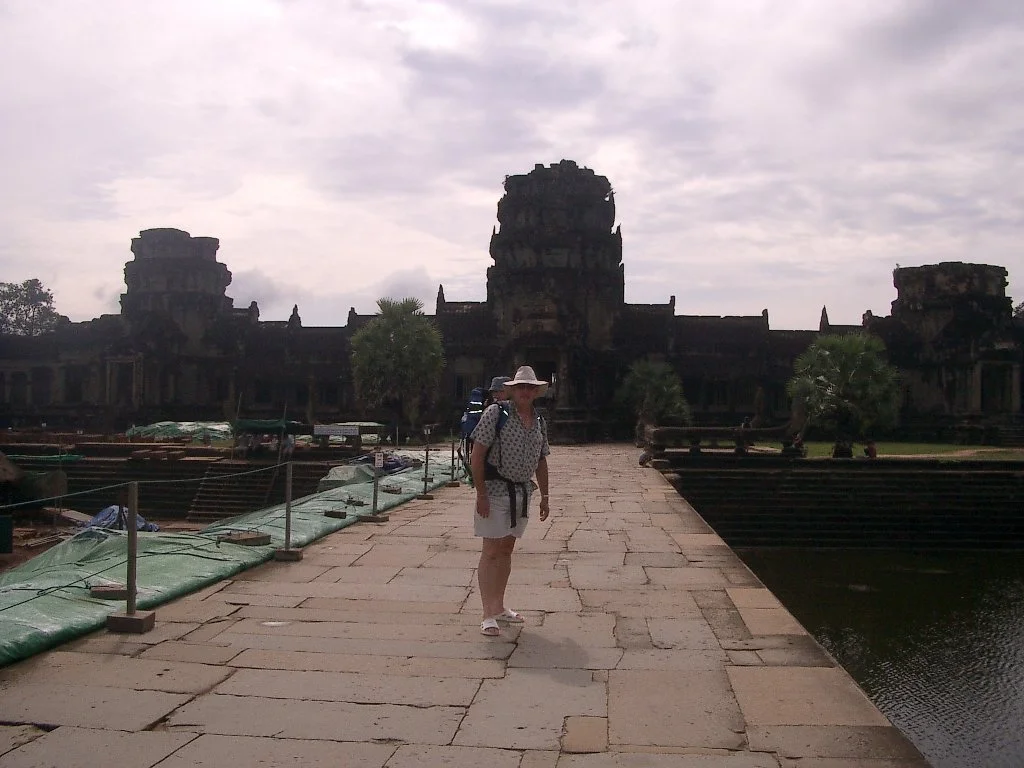 ANGKOR - ANGKOR WAT TEMPLE - CAMBODIA (25).JPG