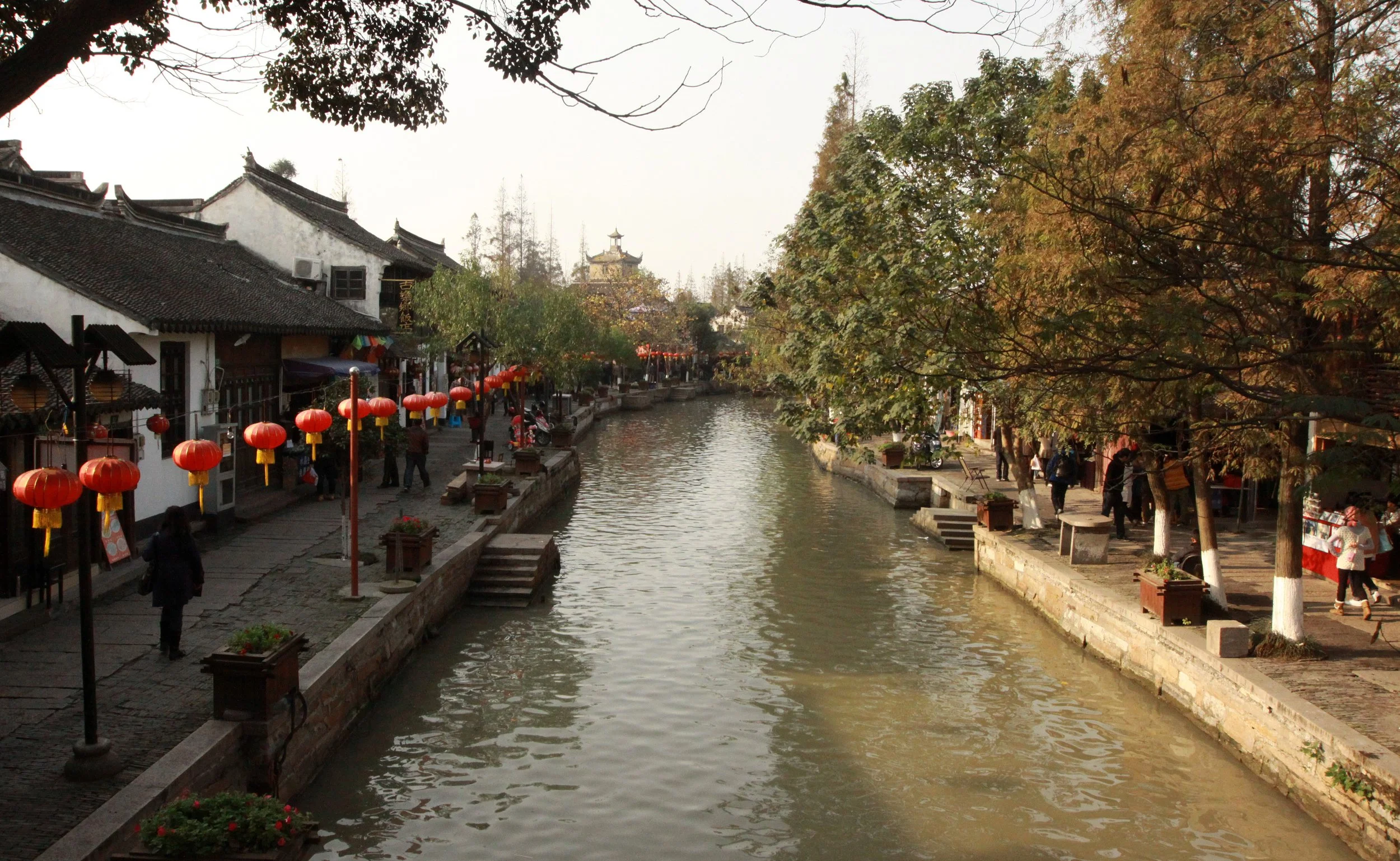 ZHUJIAJIAO WATER TOWN - NOVEMBER 20 2011 (3).JPG