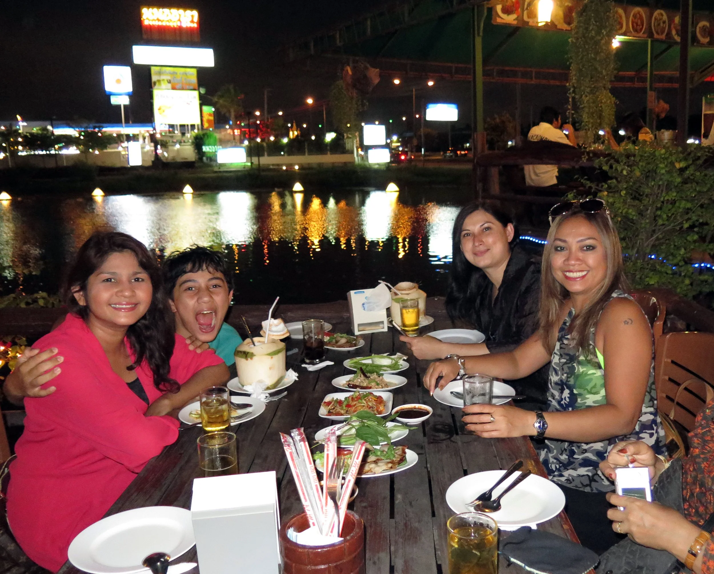 2015 Parties in Bangkok with Friends (60).JPG