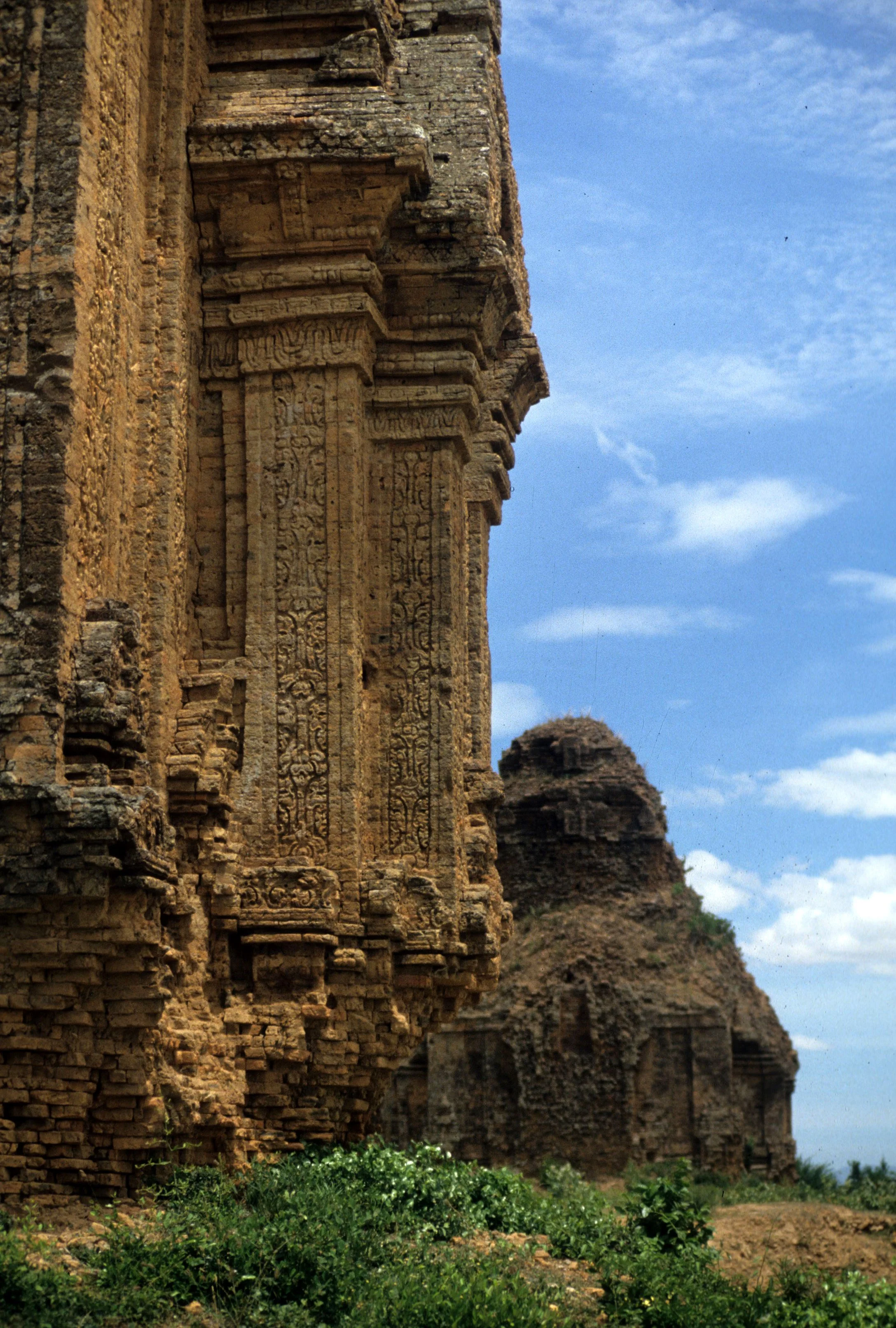 VIET NAM - MY SON CHAM RUINS - NEAR QUIN NUONG B.jpg
