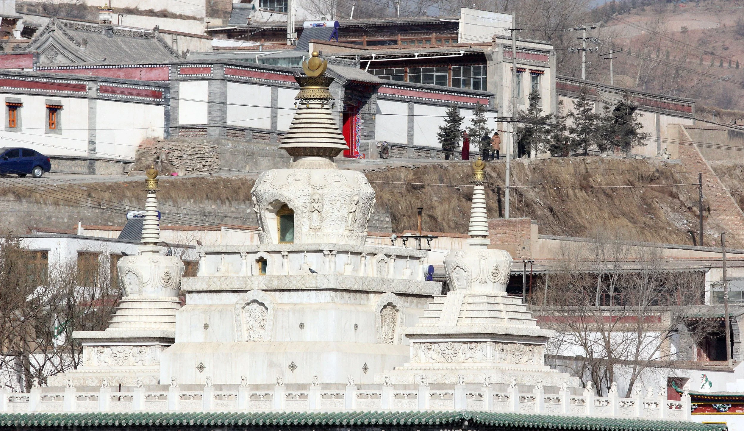 KUNBUM TIBETAN TEMPLE - XINING QINGHAI CHINA (2).JPG