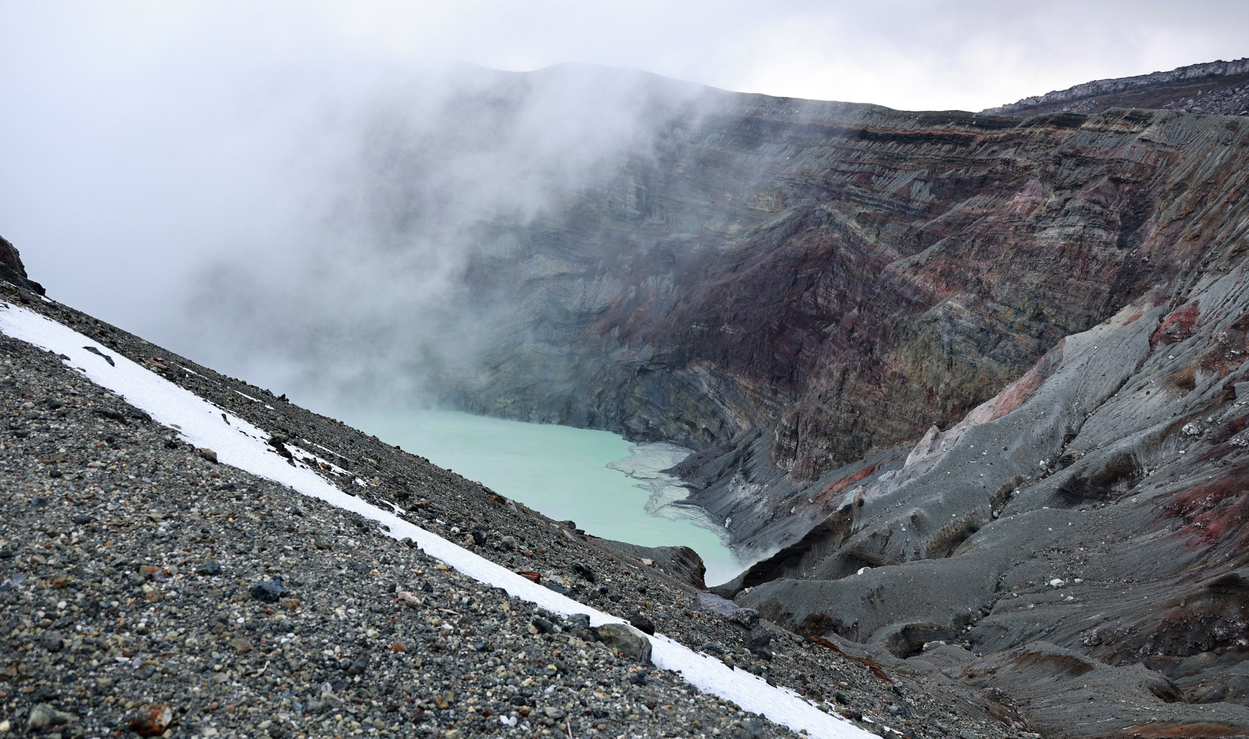 Aso Nakadake Crater, Aso-zan Kumamoto Japan (9).jpg