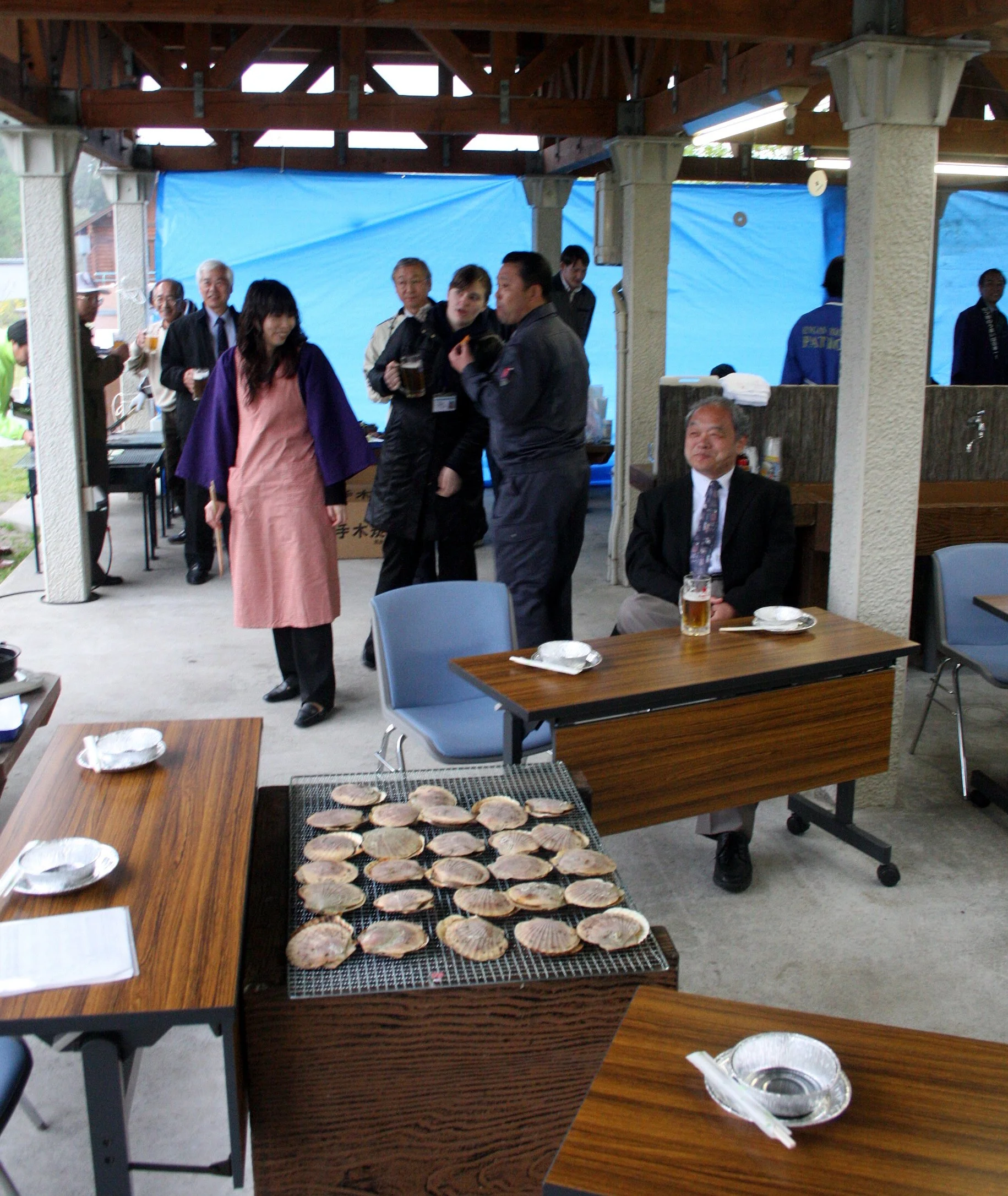 MUTSU - BBQ WITH MAYOR - MAY 2009 (3).JPG
