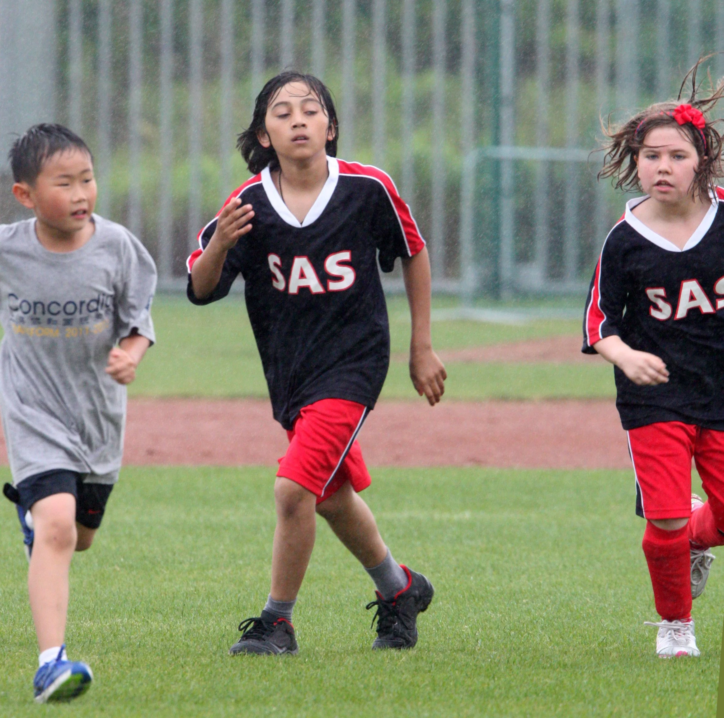 3RD SOCCER GAMES 2012 (118).JPG