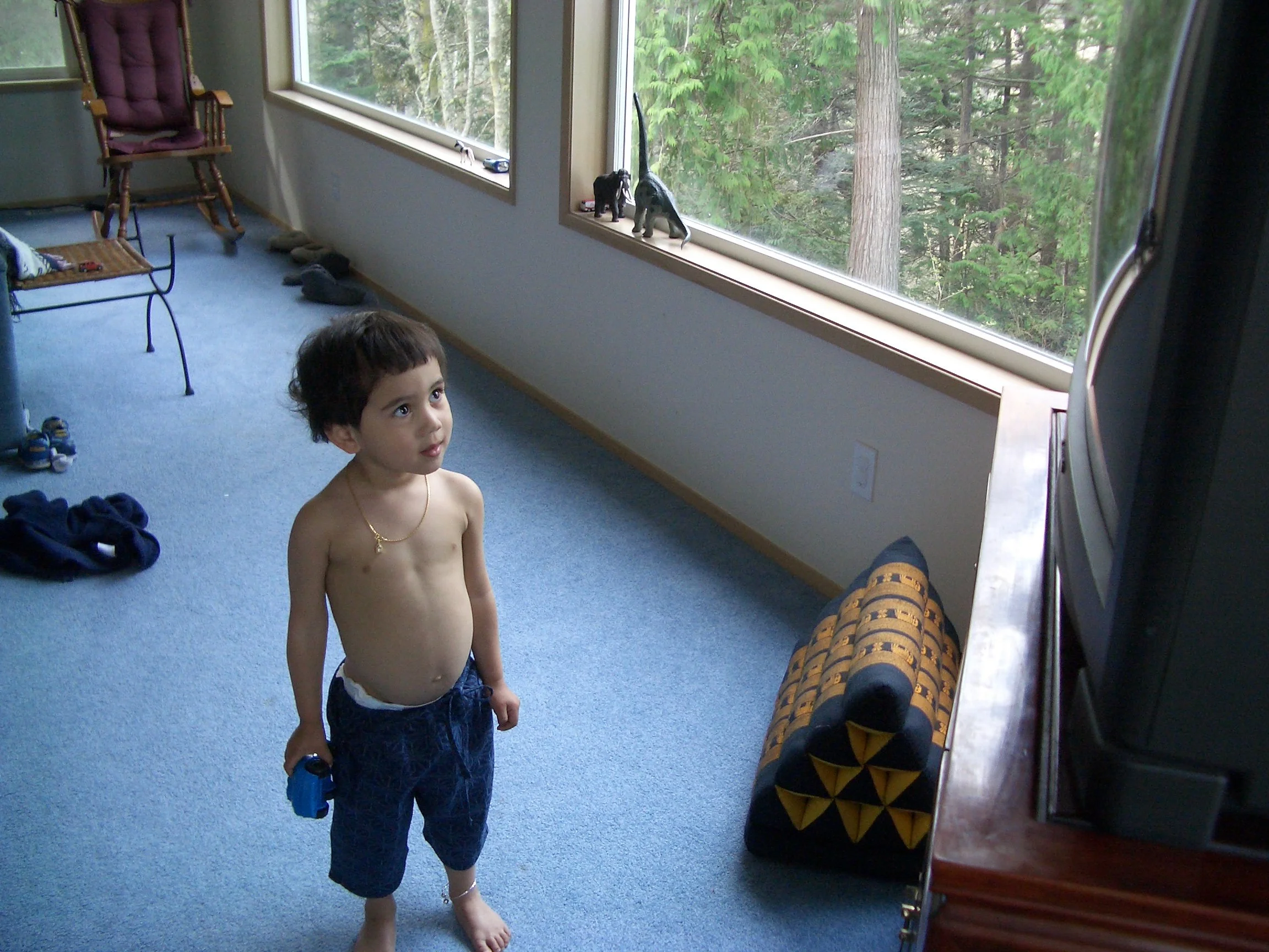 2005-4-3 TOPLESS COKIE AT HOME (11).jpg