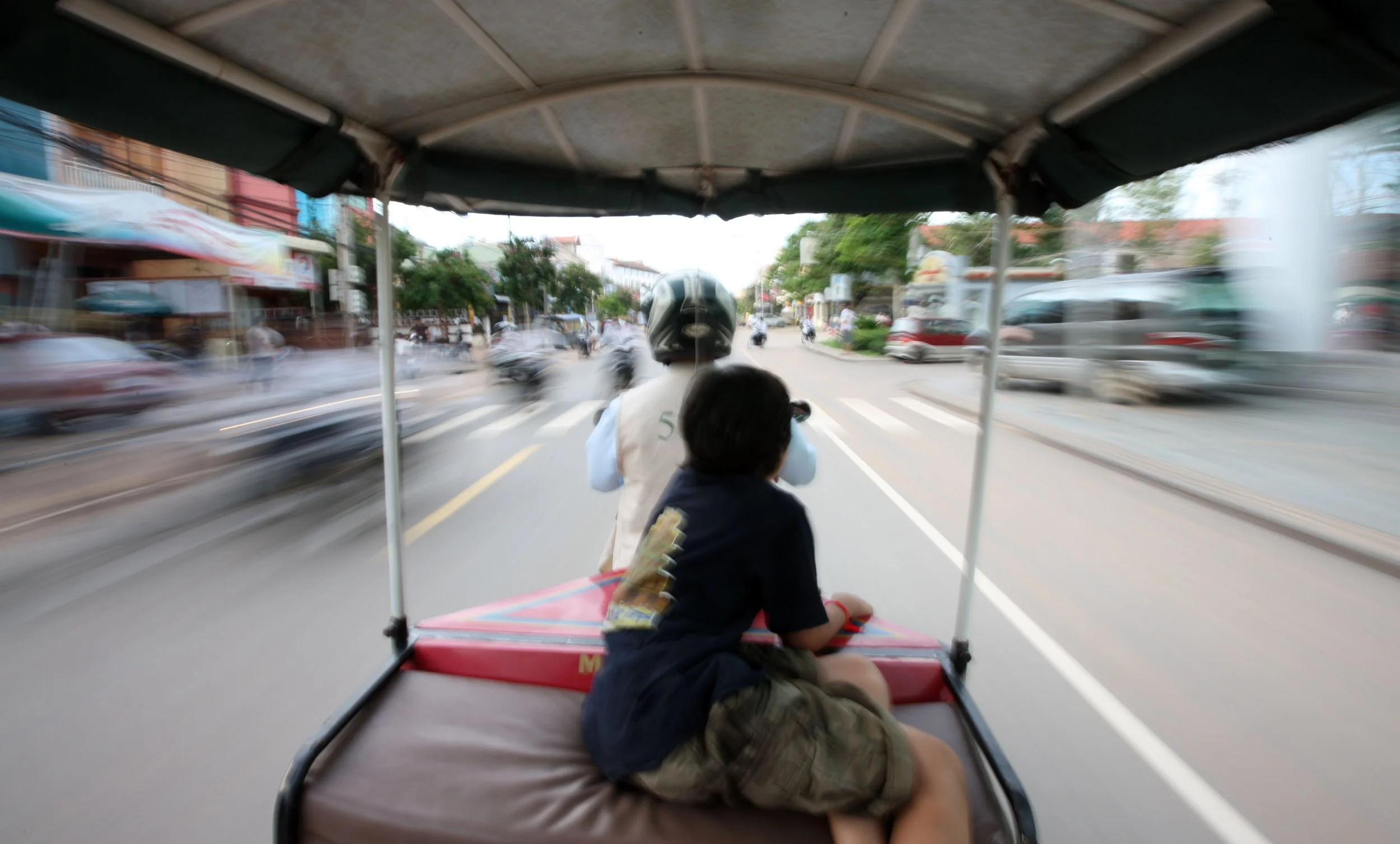 SIEM REAP CAMBODIA - JULY 2010 (5).JPG