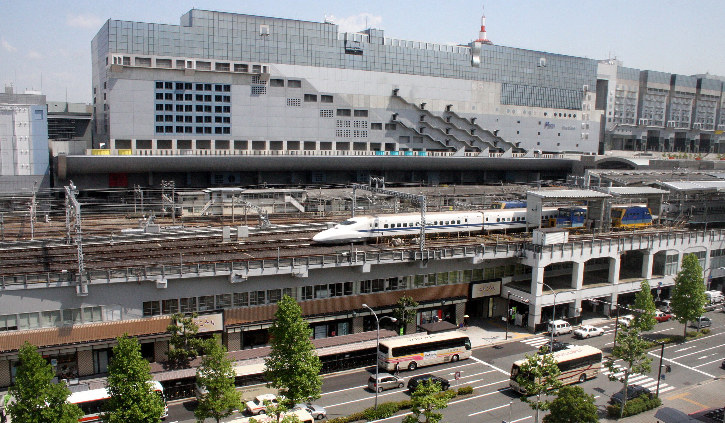 KYOTO - MAY 2009 - CITY SCENES AND LANDSCAPES (27).JPG
