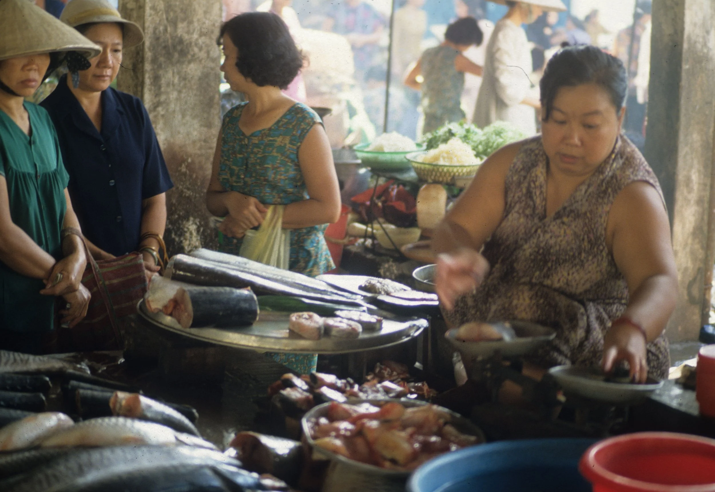 SAIGON - CITY SCENES IN 1994 (4).jpg