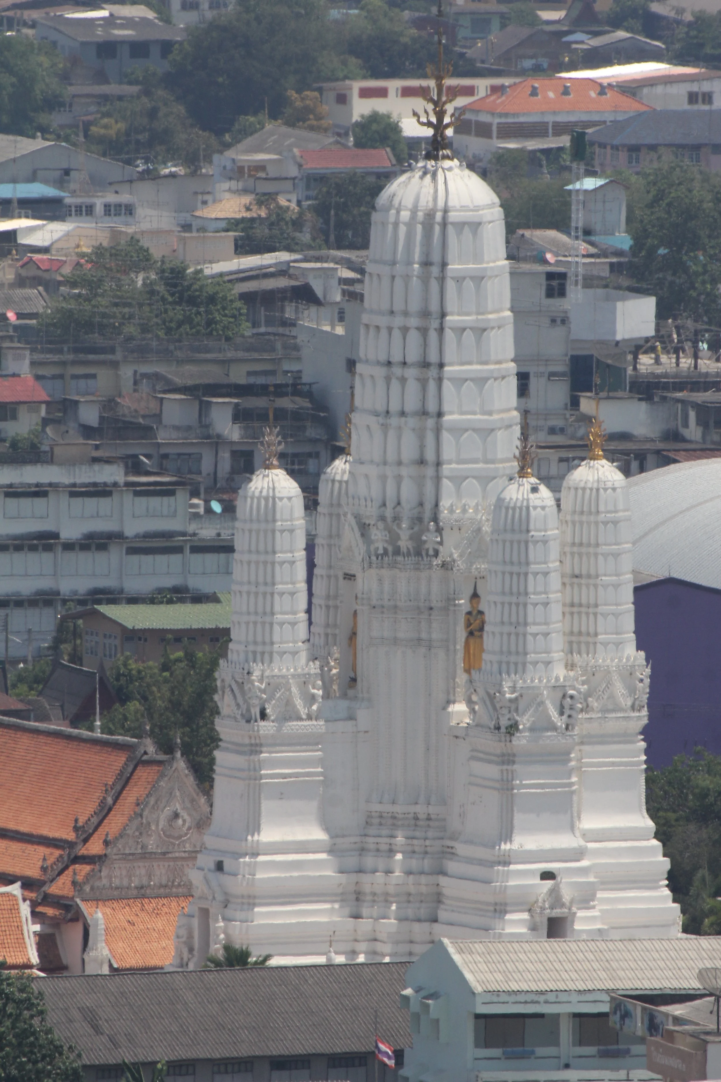 2020 Petchaburi Temple Trip with Cokie (136).JPG