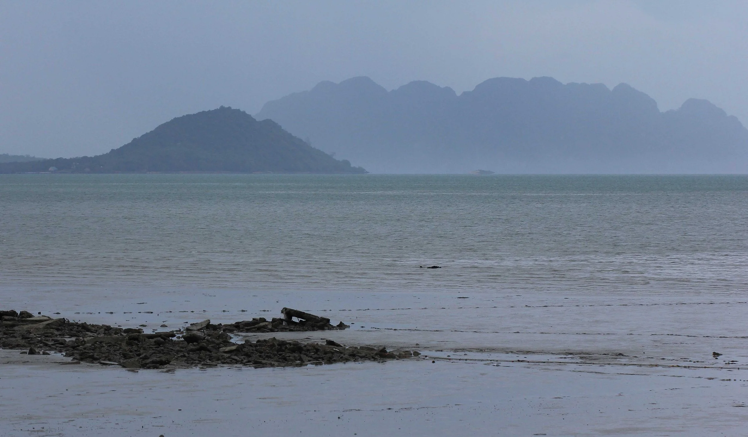 2015 Koh Lanta Songkran with friends from ISB (453).JPG