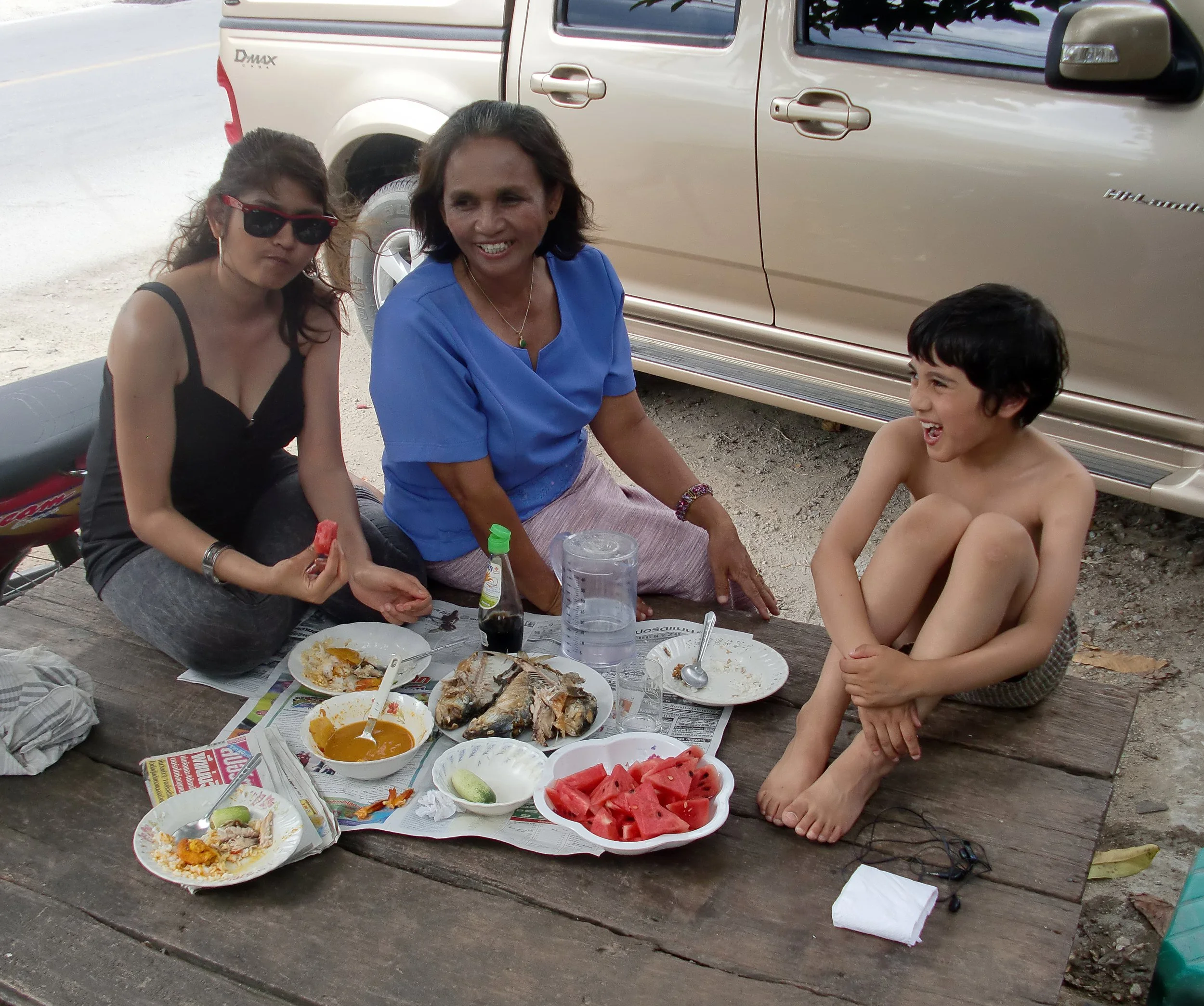 2010-6-30 BACK IN NAKHON (18).JPG