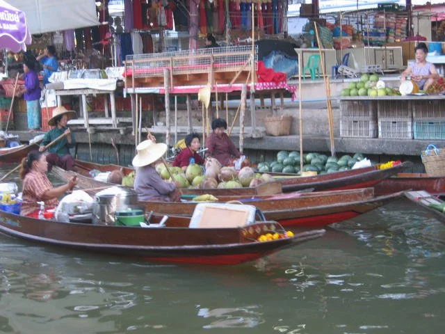 FLOATING MARKET12 (2).jpg