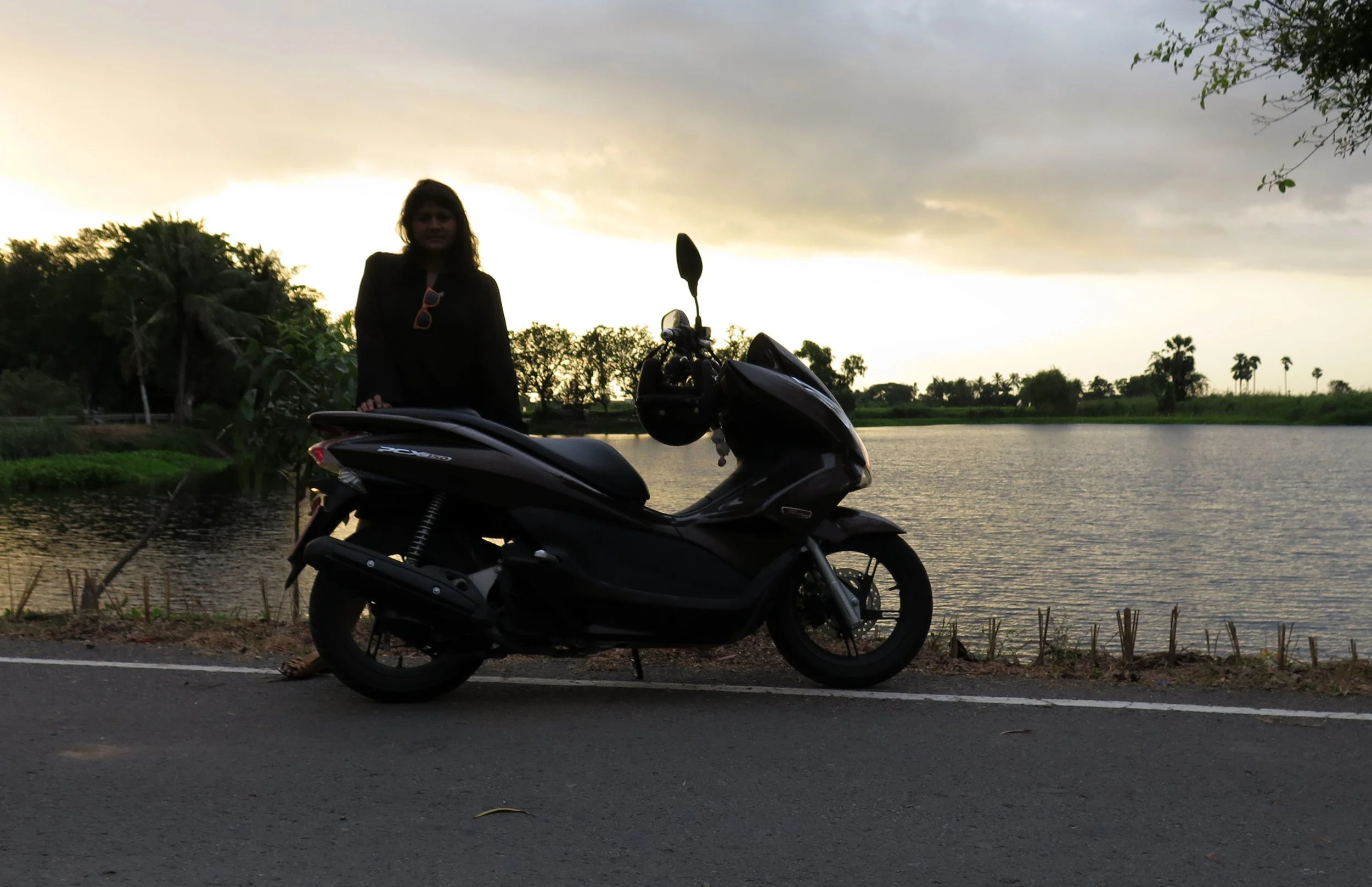 2015 Parties with Friends in Bangkok (77).JPG