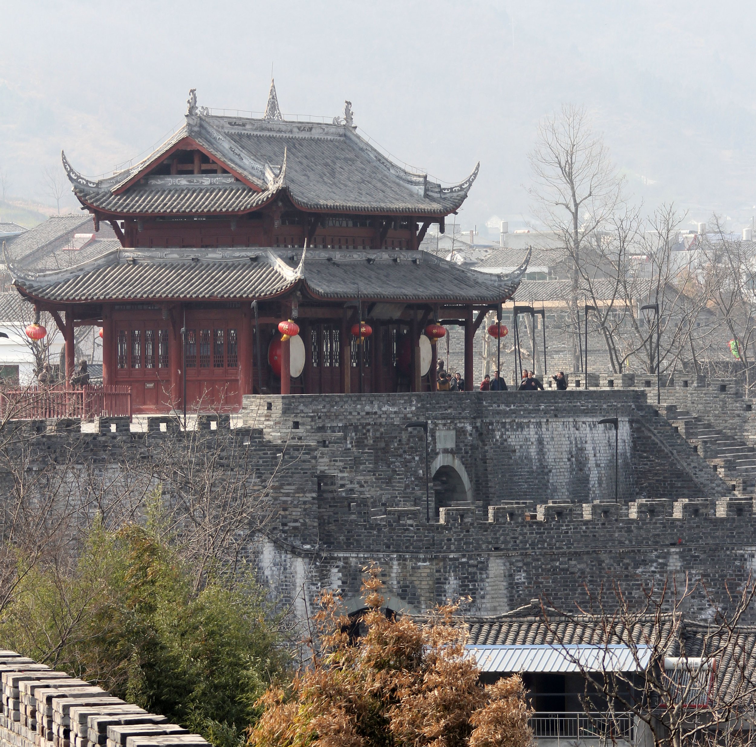 SHANGLI ANCIENT TOWN - SICHUAN CHINA (24).JPG