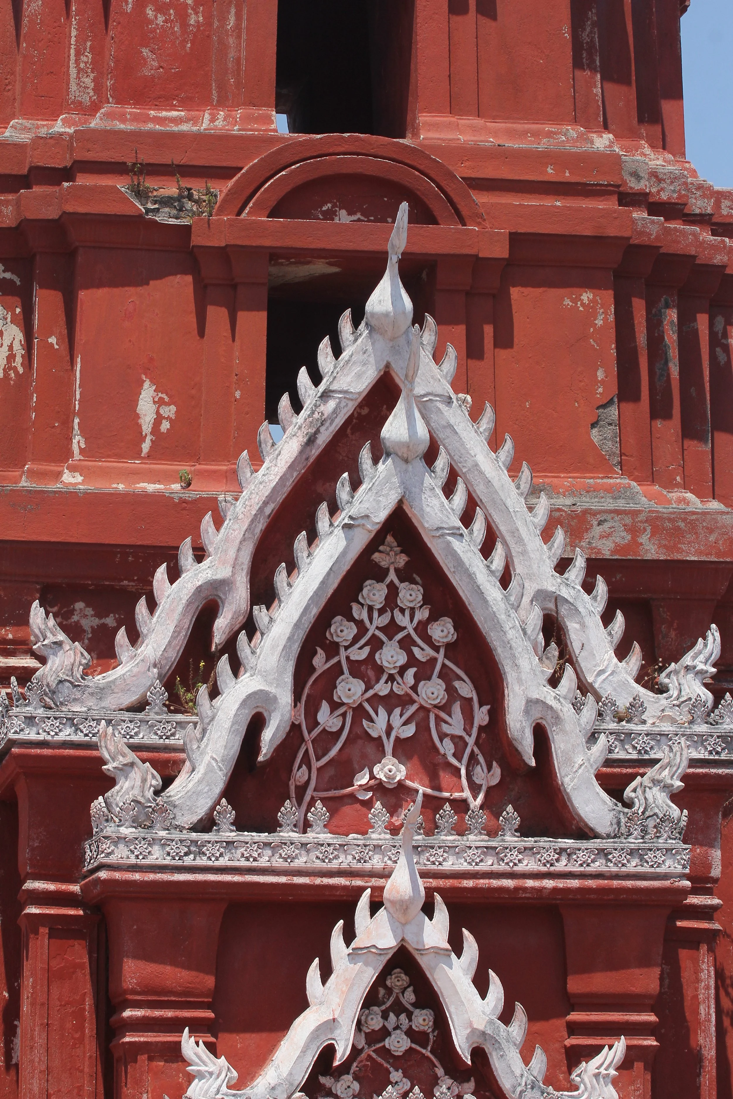 2020 Petchaburi Temple Trip with Cokie (167).JPG
