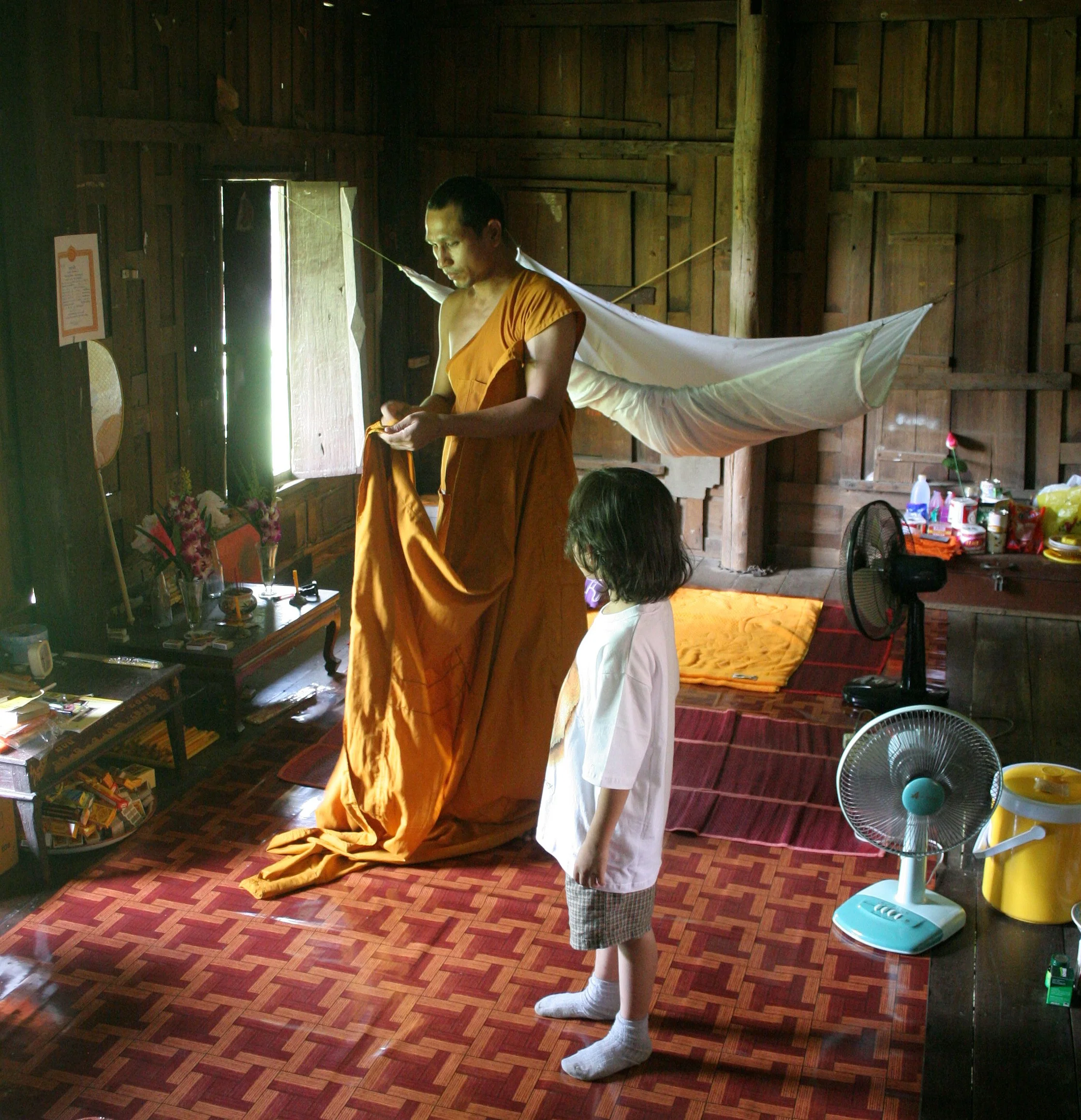 AYUDTHAYA - 2008 - VISITING UNCLE DANG (3).JPG