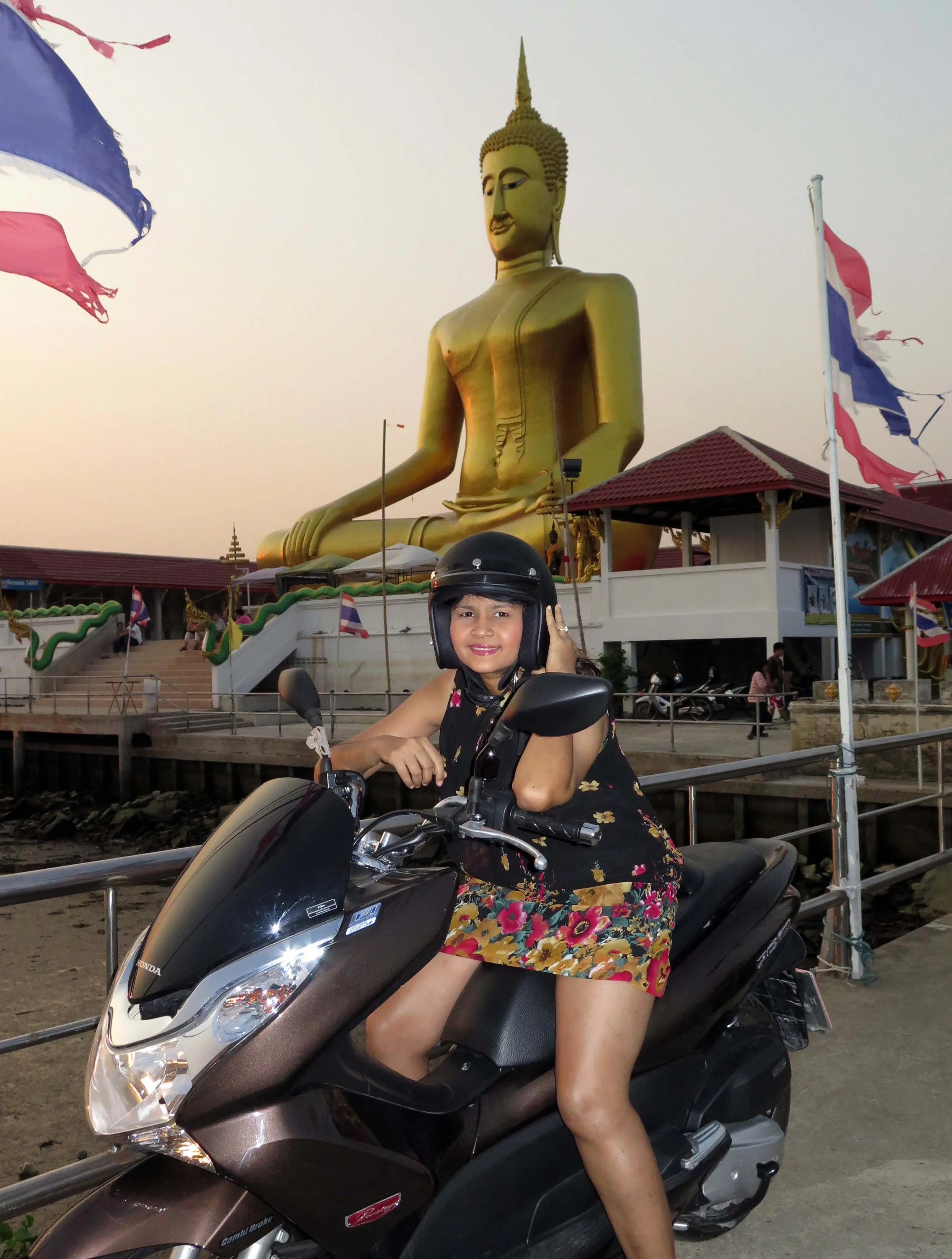 2013 Nonthaburi Setthasiri House and Nonthaburi Neighborhood (159).JPG