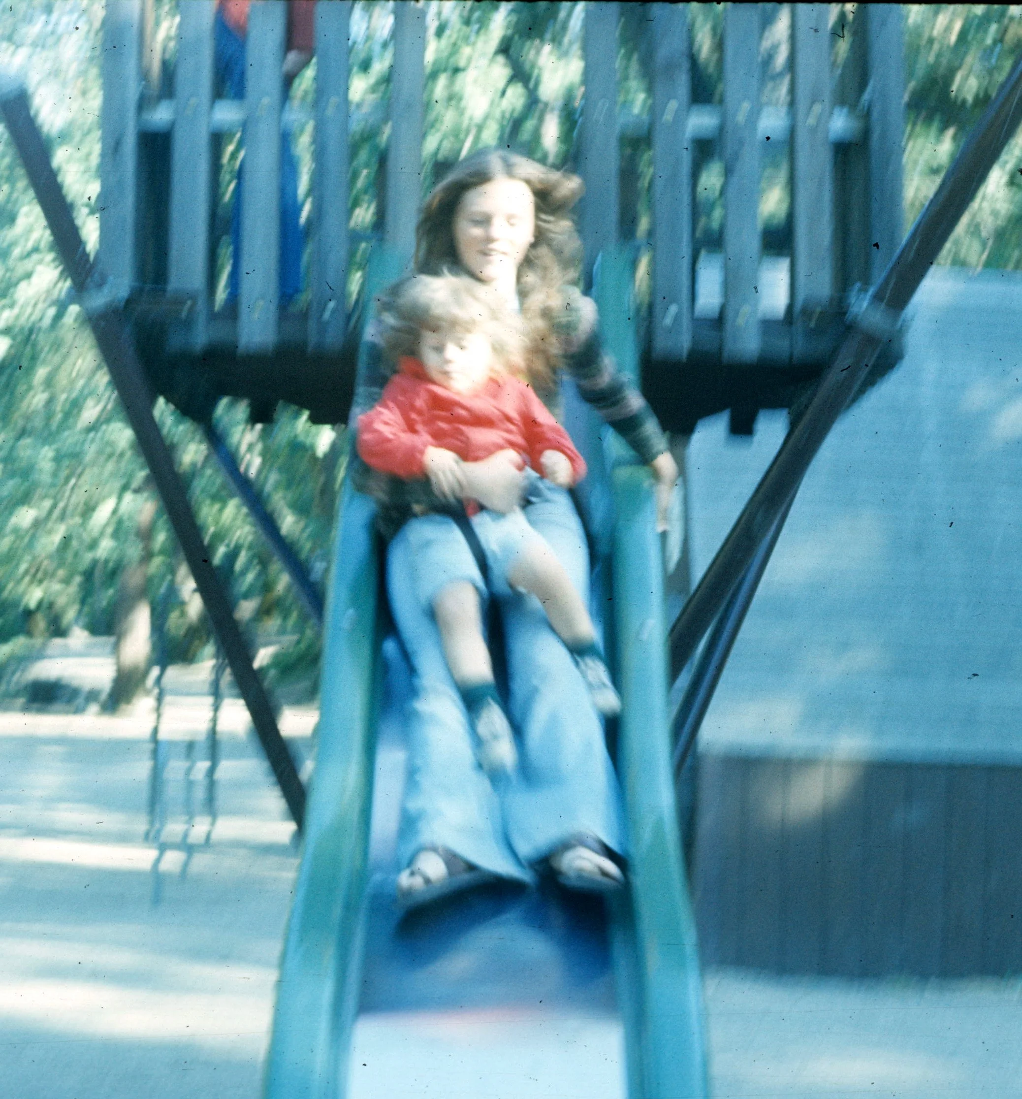 1977 - SUMMER TRIP - OREGON - ASHLAND SLIDE.jpg