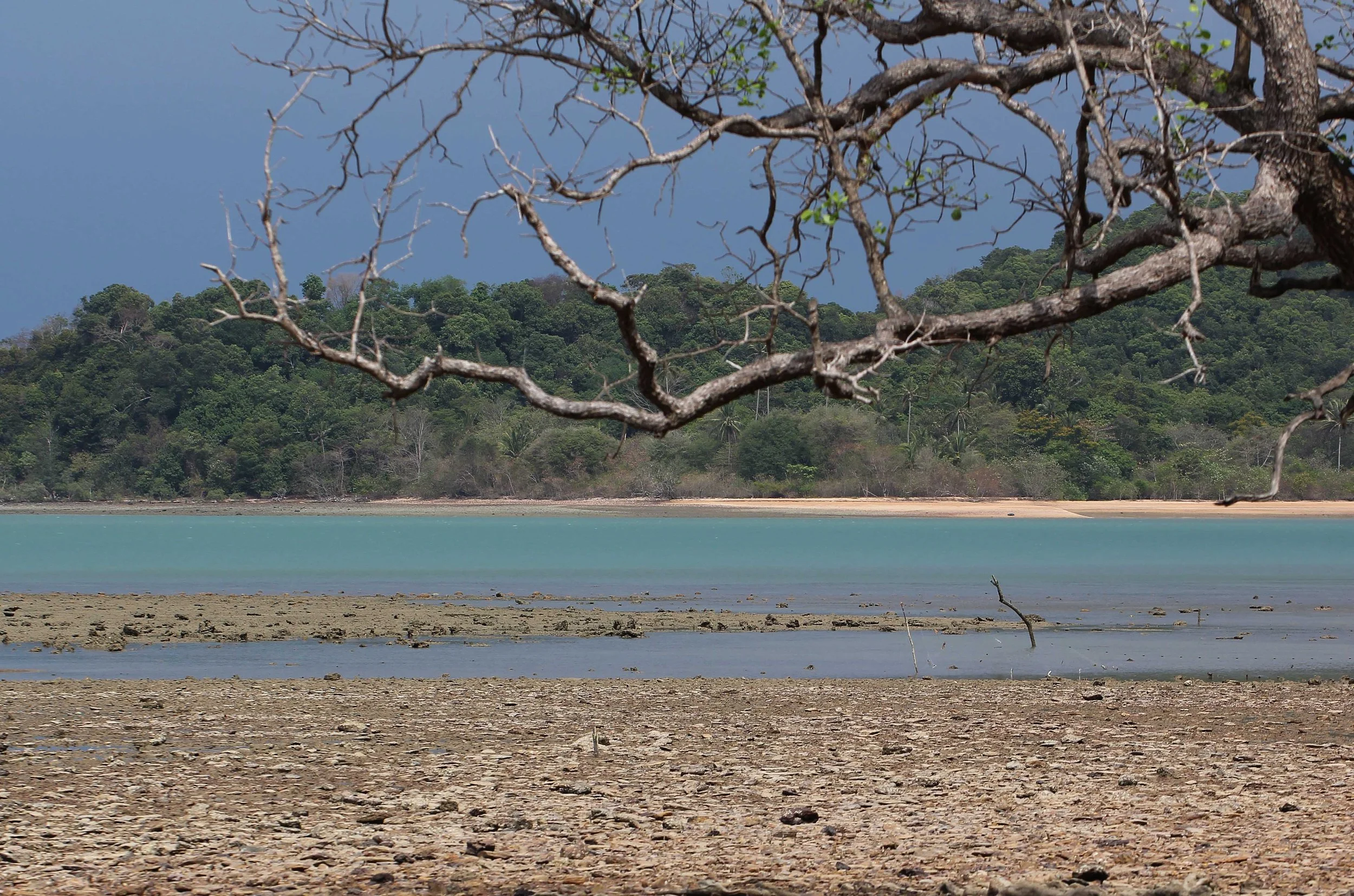 2015 Koh Lanta Songkran with friends from ISB (356).JPG