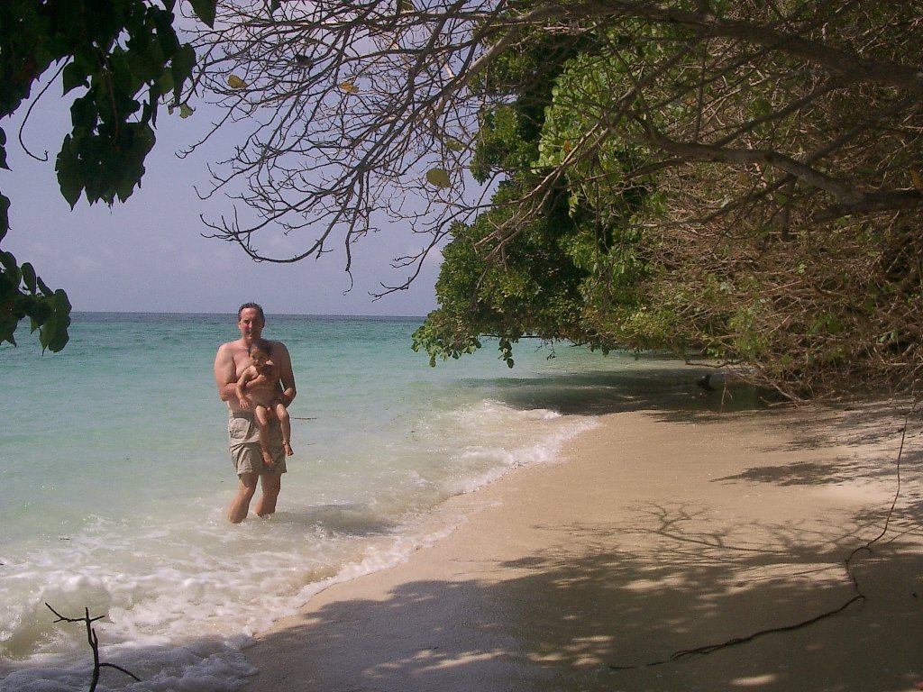 KRABI - RAILEY BEACH - 2004 (70).JPG