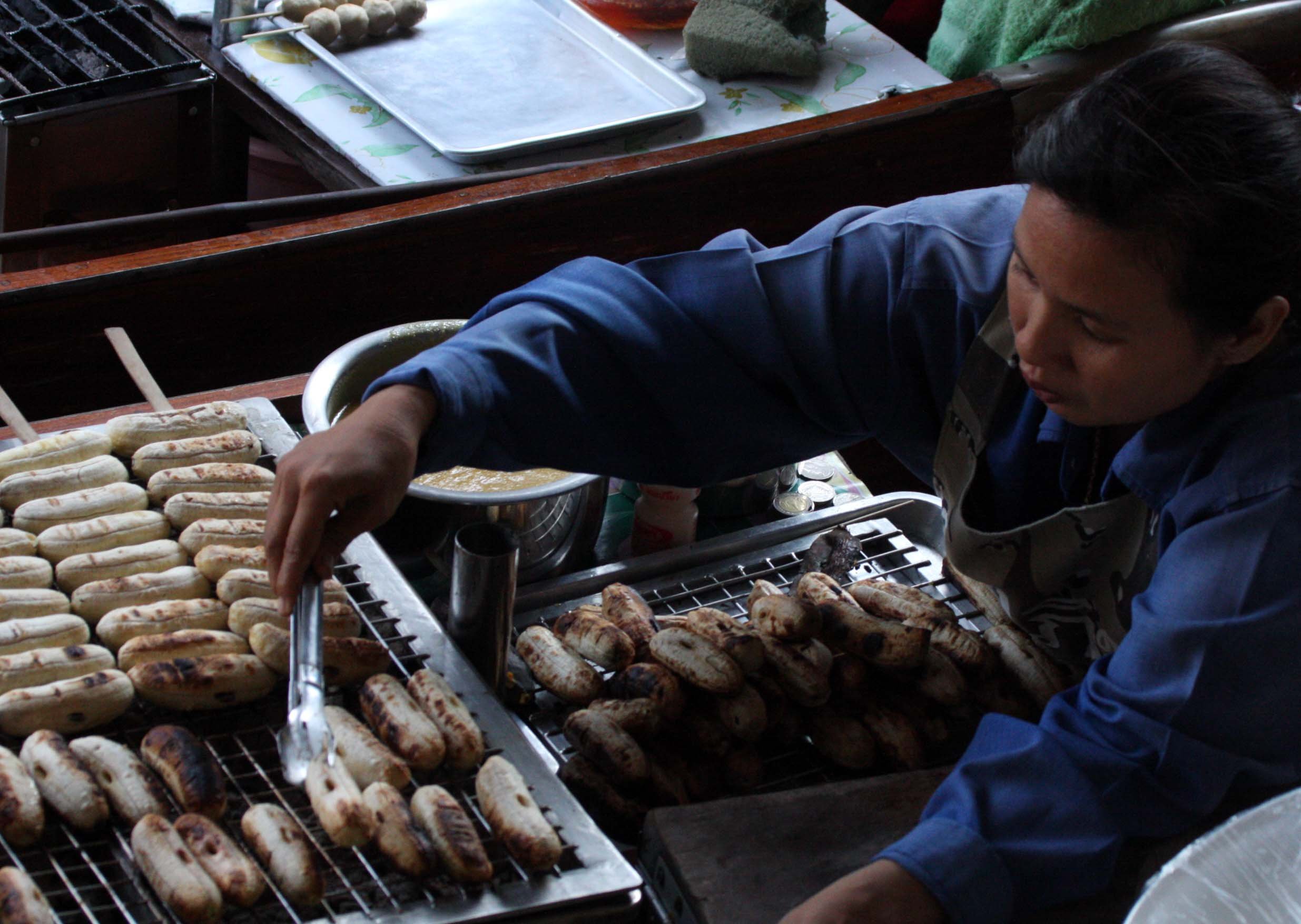 2008 Damnoen Saduak Floating Market Day Trip (123).JPG