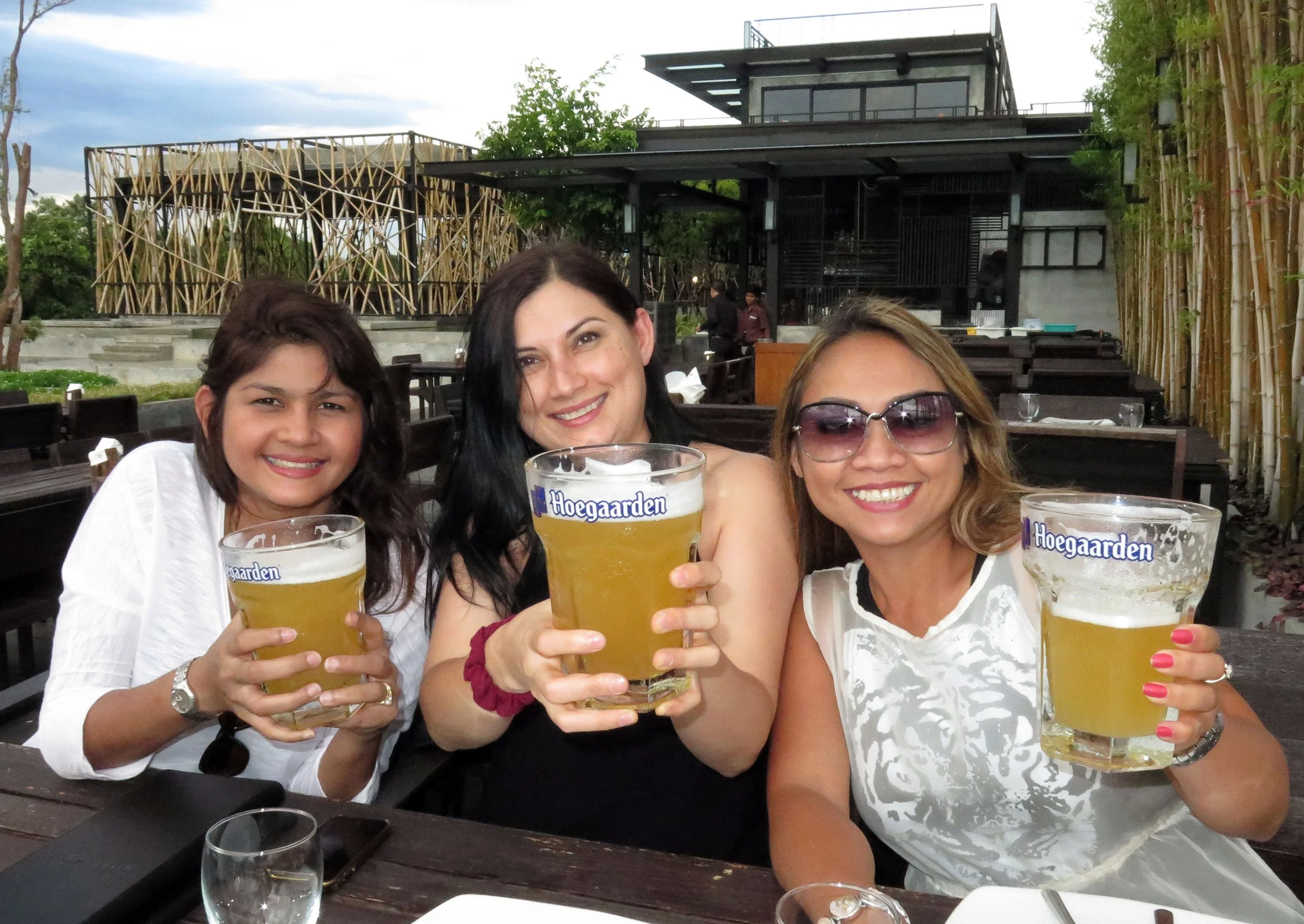 2015 Parties in Bangkok with Friends (37).JPG