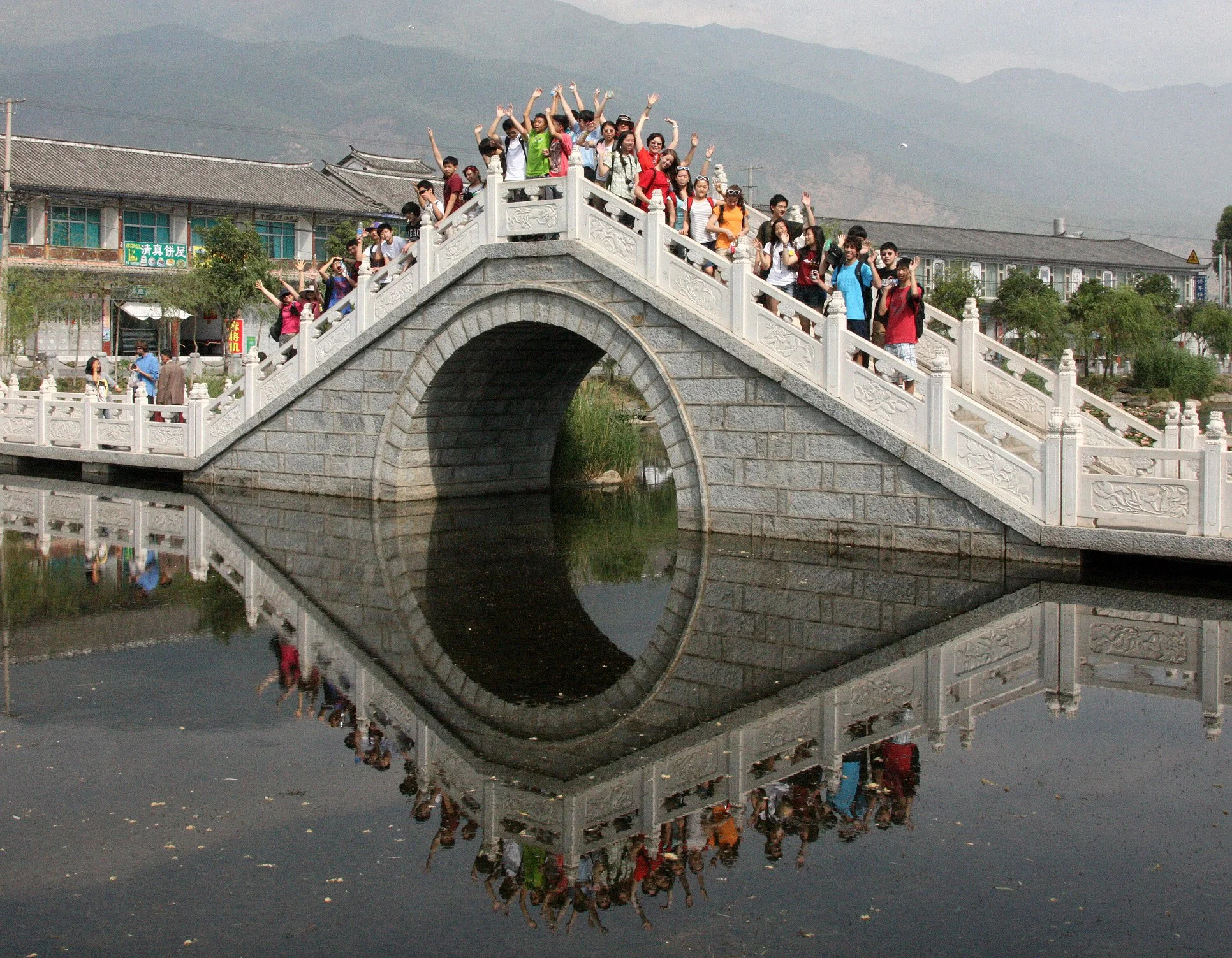 LINDEN CENTER - XIZHOU VILLAGE YUNNAN CHINA (216).JPG