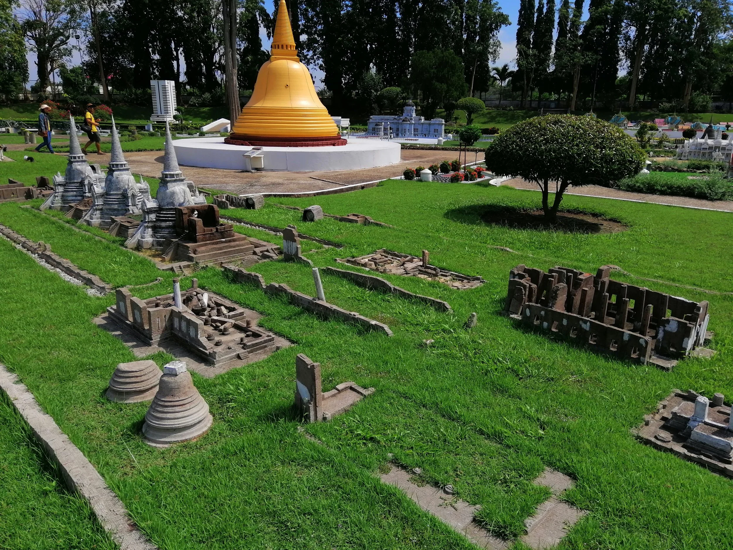 2018 Pattaya with Gift Temples and Miniature City (110).jpg