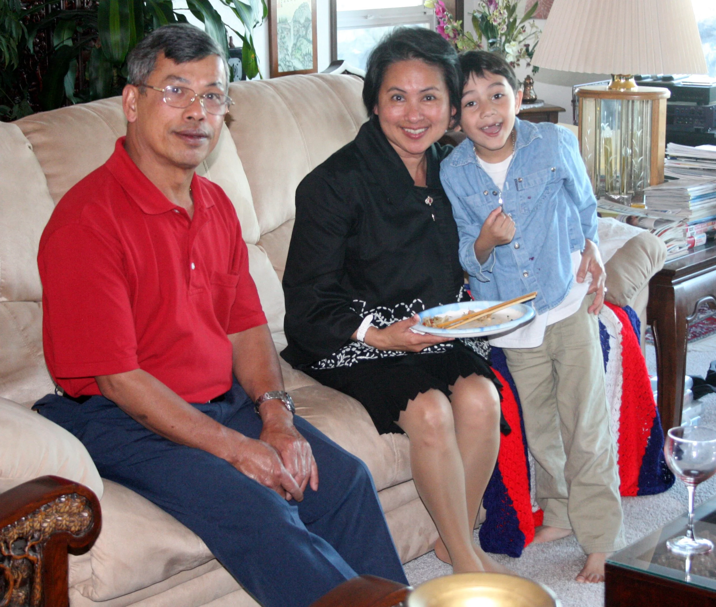 2008-9-28 NOI'S BIRTHDAY PARTY AT TUMI'S (7).JPG