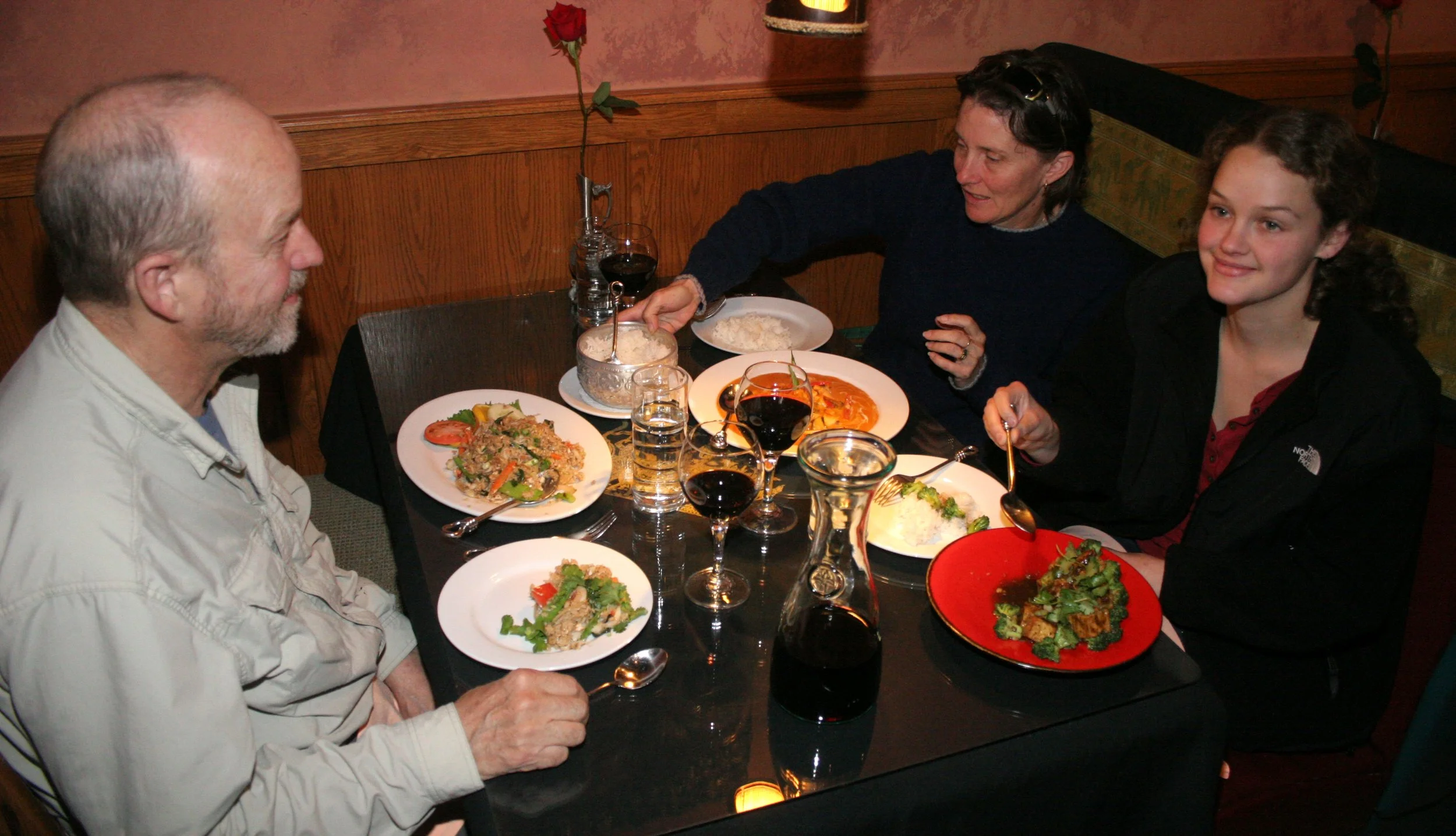 2008-10-25 DAY AT SABAI THAI (8).JPG