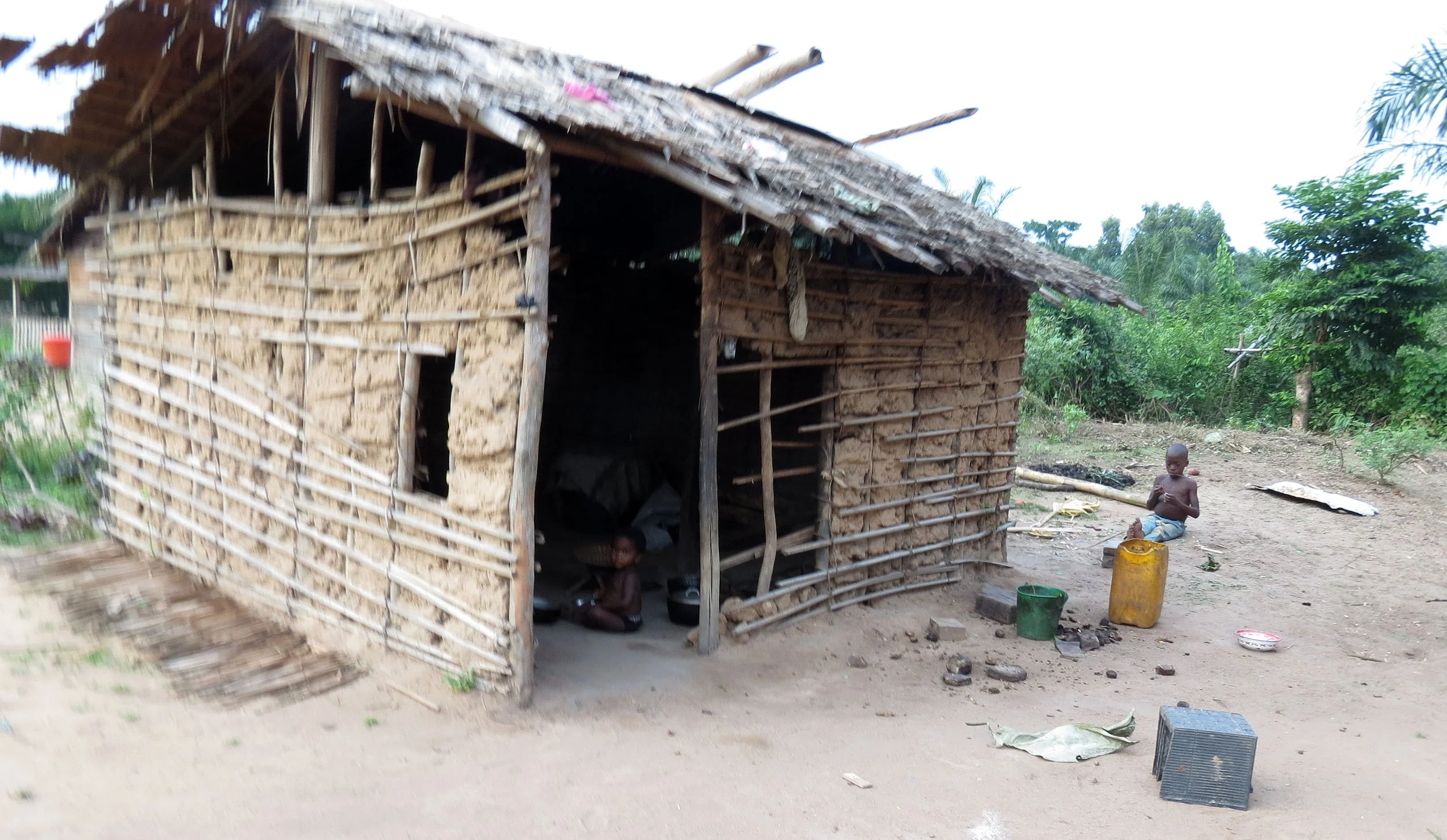 BAYANGA VILLAGE - DZANGA NDOKI NP CENTRAL AFRICAN REPUBLIC (27).JPG
