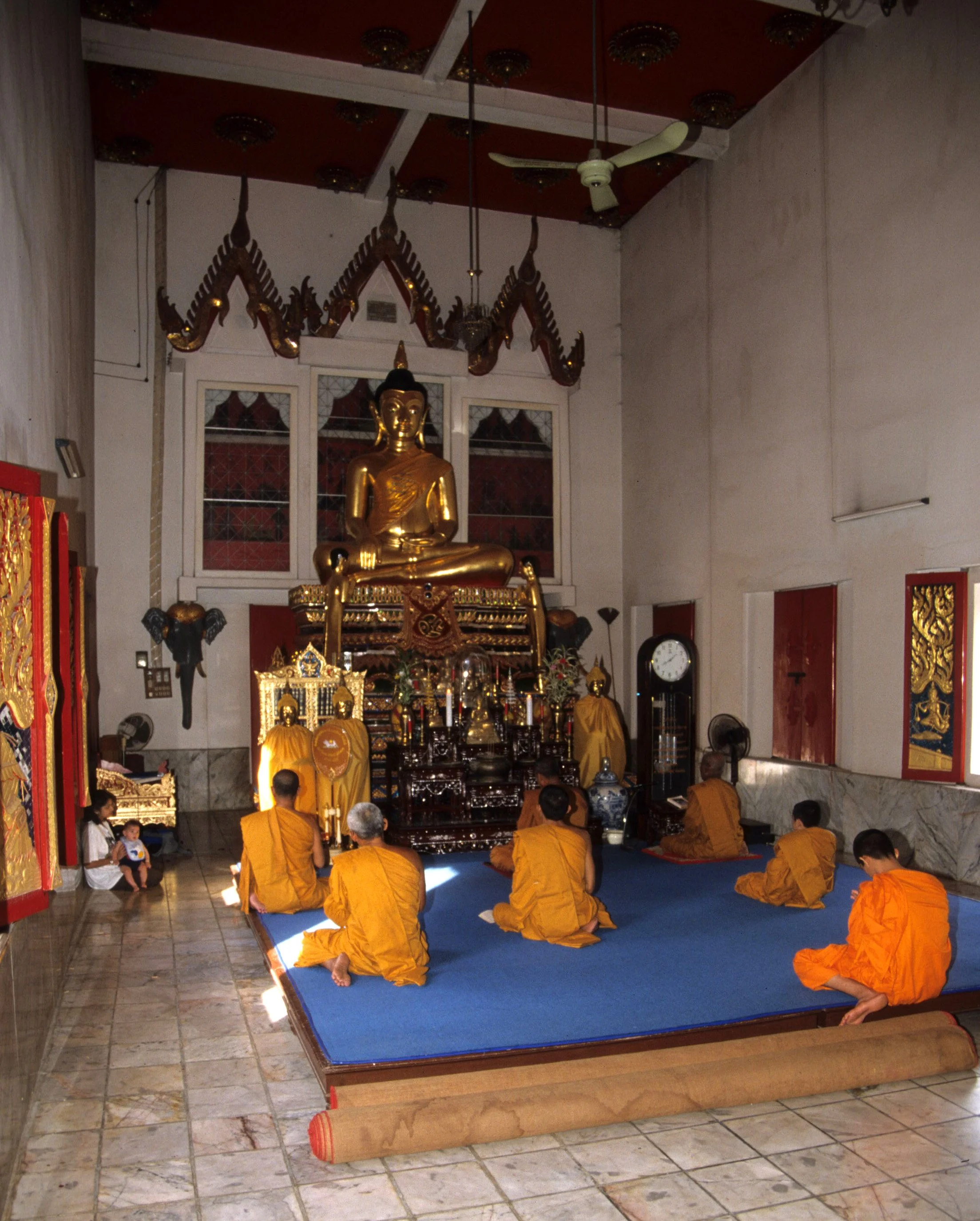 2002 Nakhonsithammarat Cokie's Dedication Ceremony to Buddhism (24).jpg
